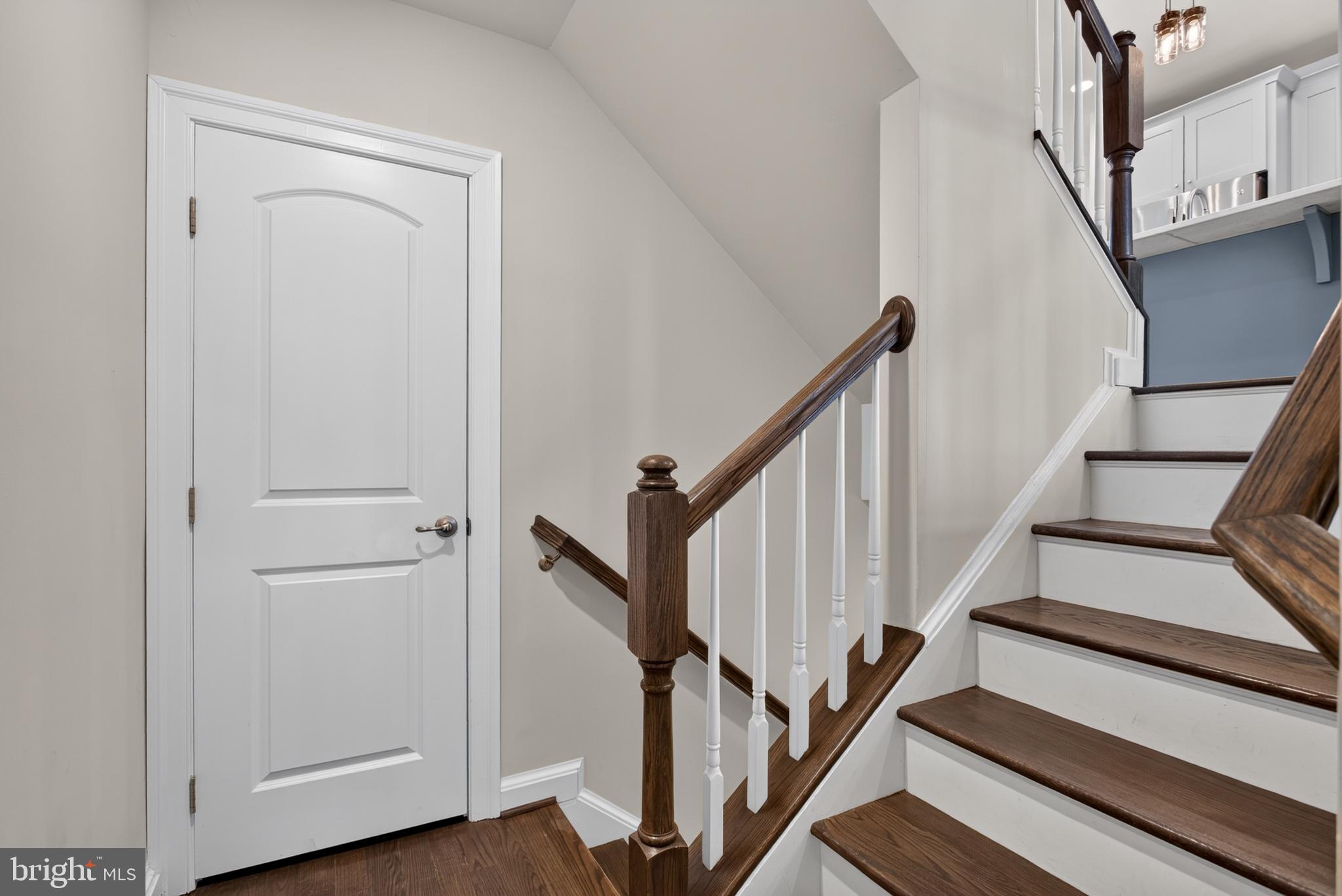 125 BRIARWOOD LANE