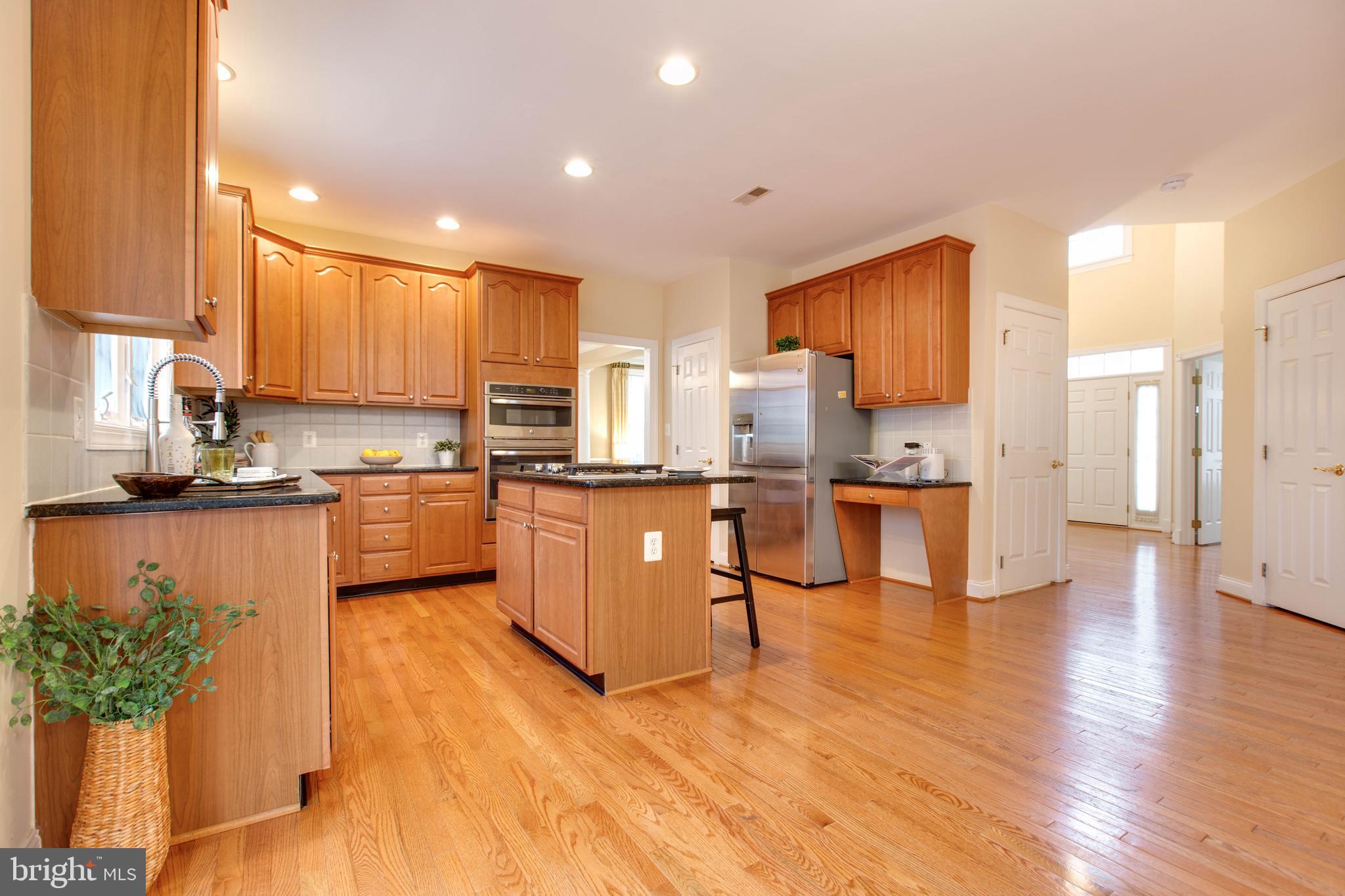 TRIADELPHIA WOODS - Residential