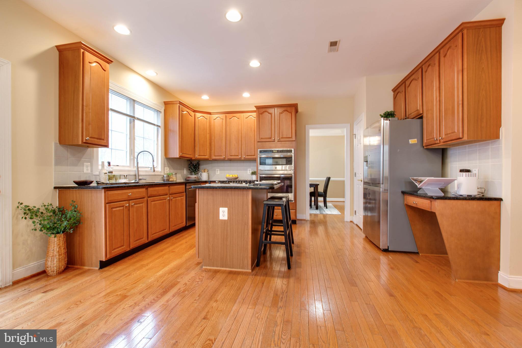 TRIADELPHIA WOODS - Residential