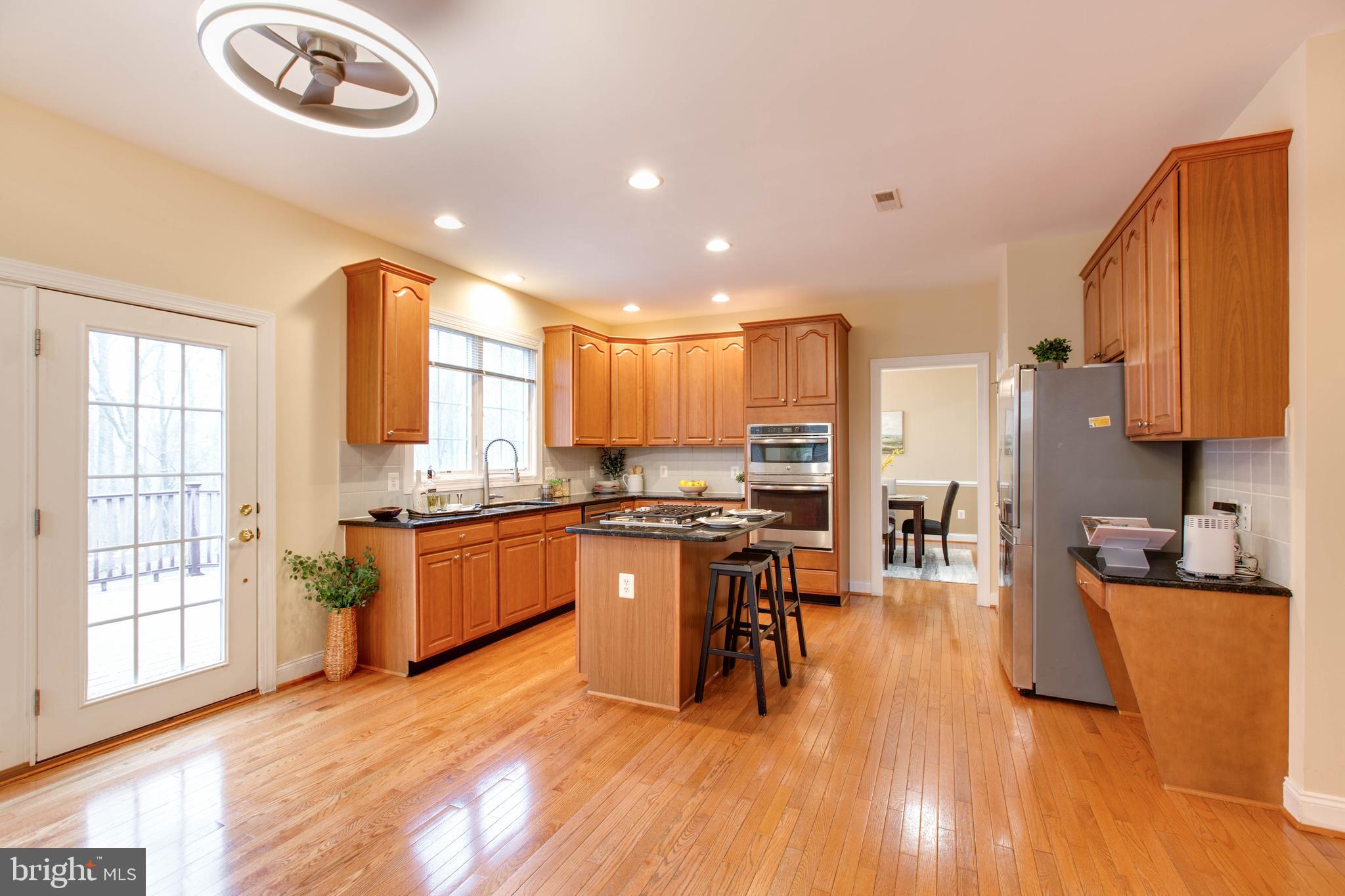 TRIADELPHIA WOODS - Residential