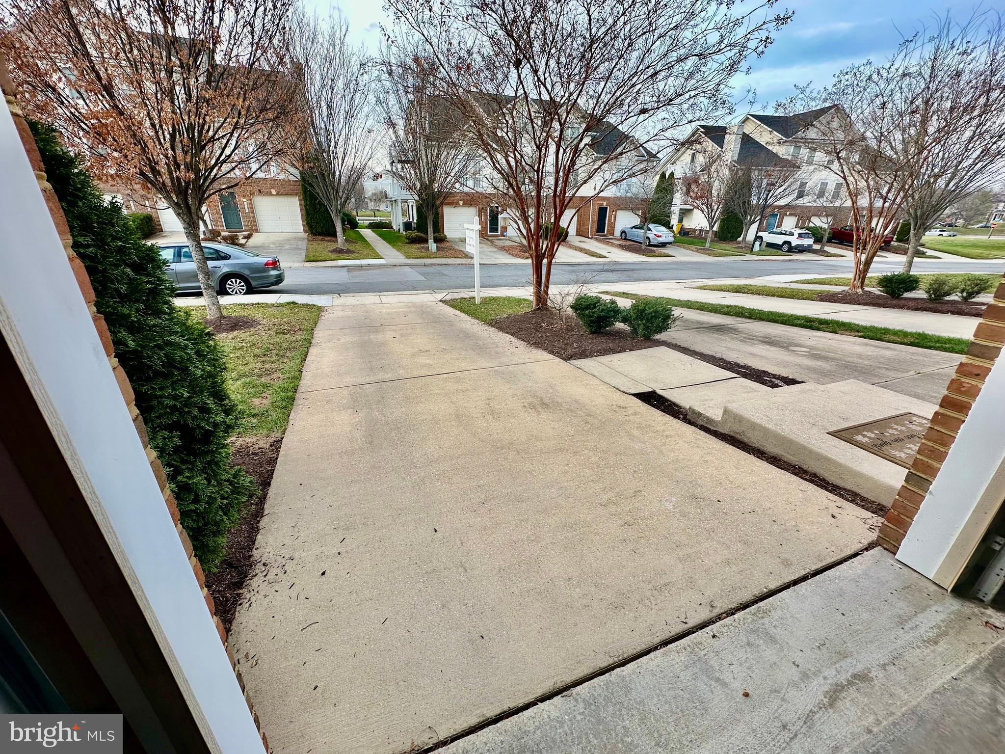 SEVEN OAKS - Residential