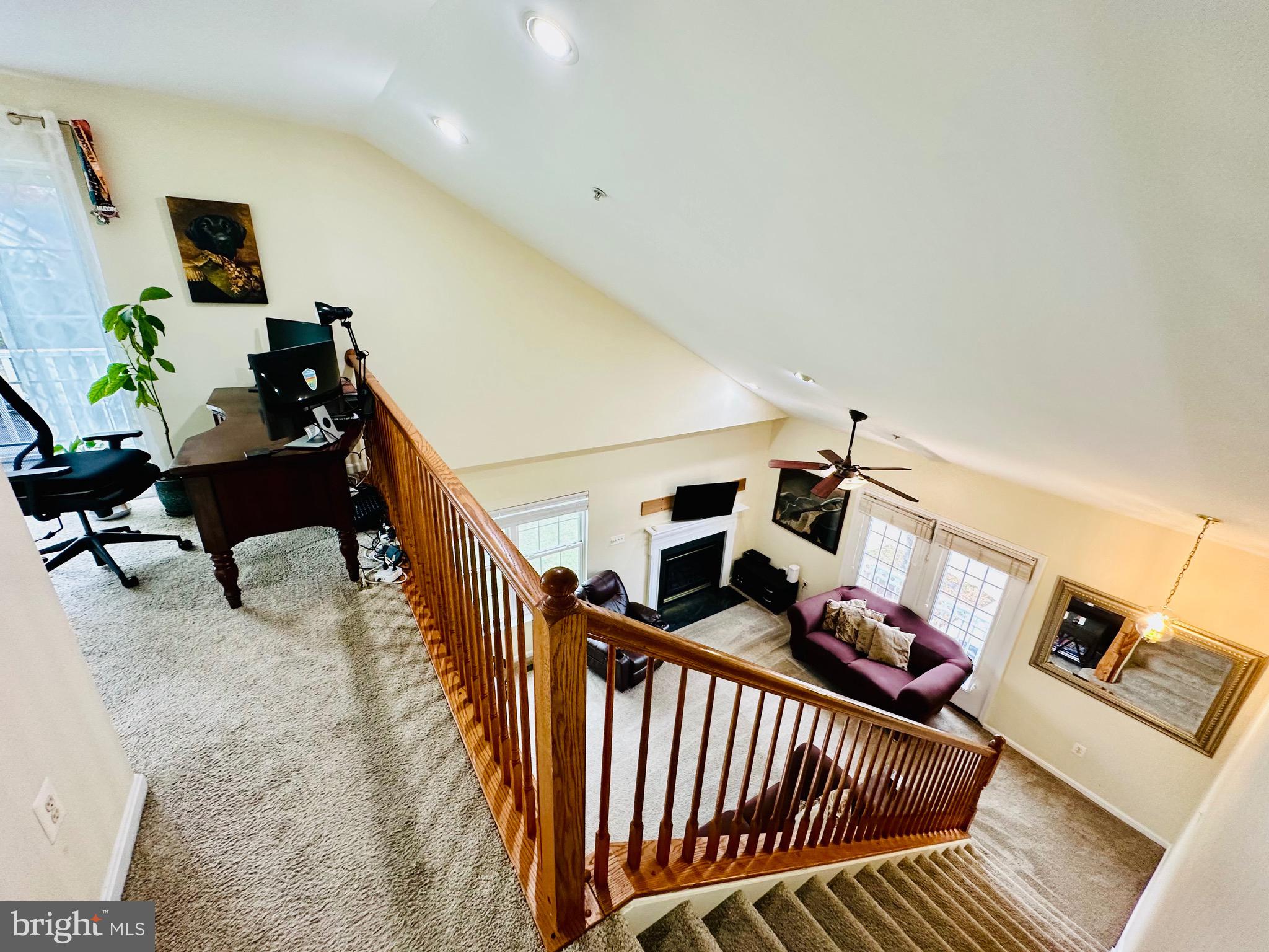 SEVEN OAKS - Residential