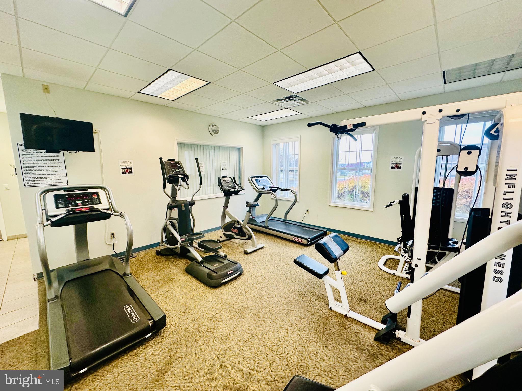 SEVEN OAKS - Residential