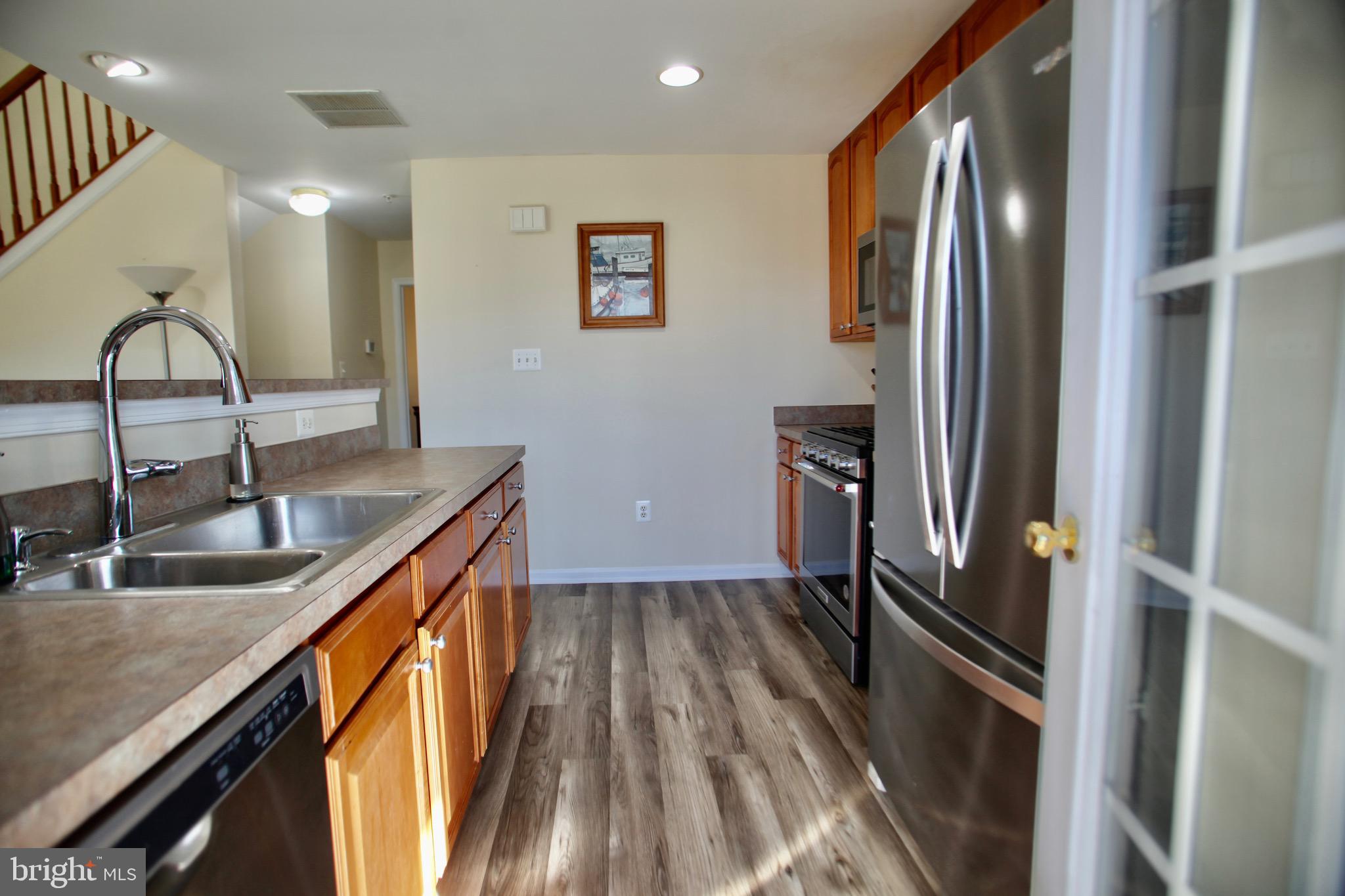 SEVEN OAKS - Residential