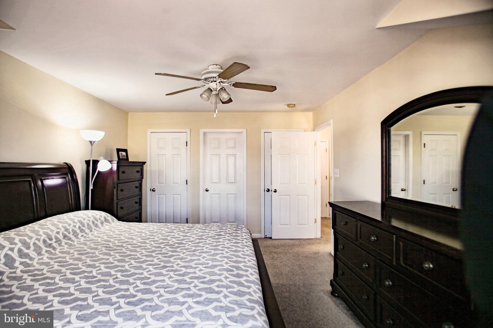 SEVEN OAKS - Residential