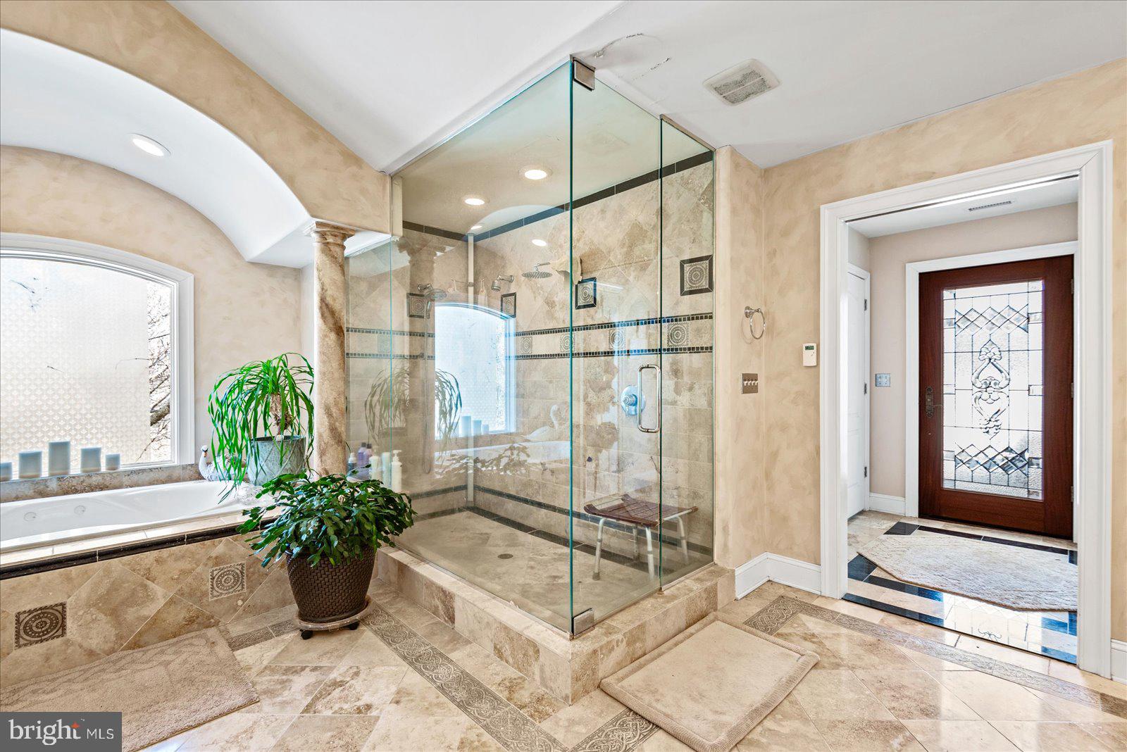 DEEPWATER COVE - Residential