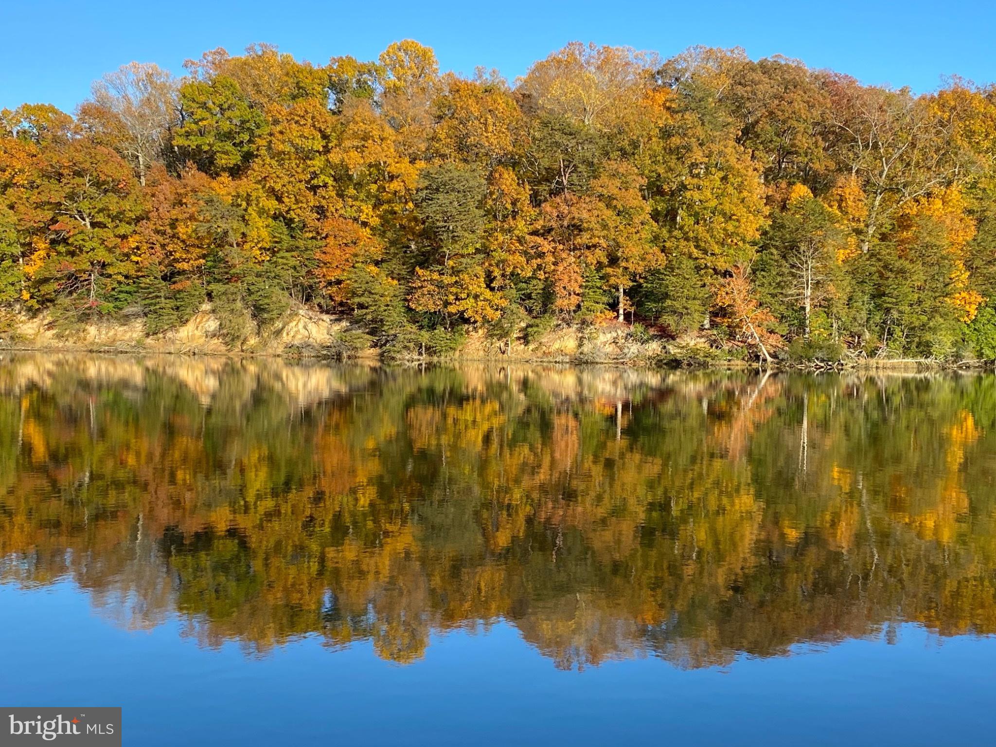 DEEPWATER COVE - Residential