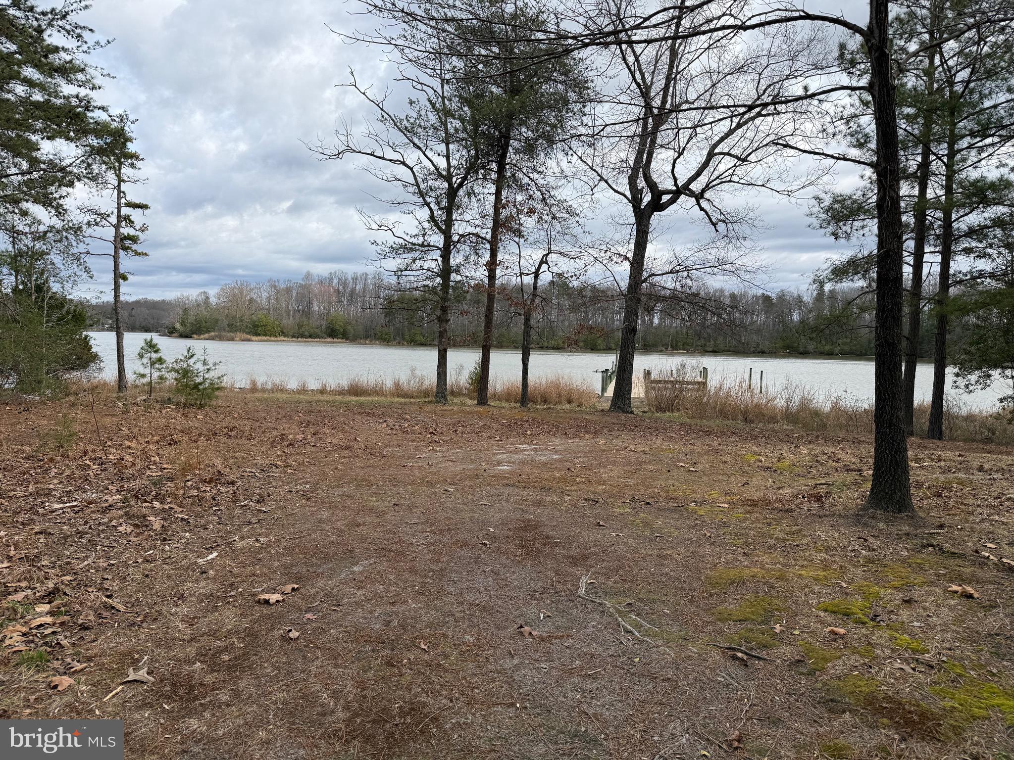 DEEPWATER COVE - Residential