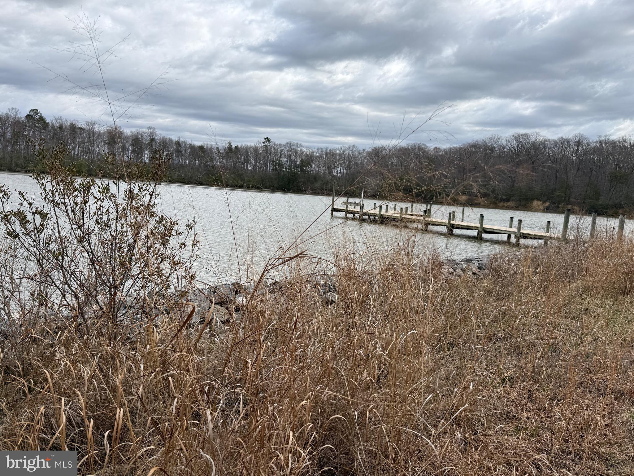 DEEPWATER COVE - Residential