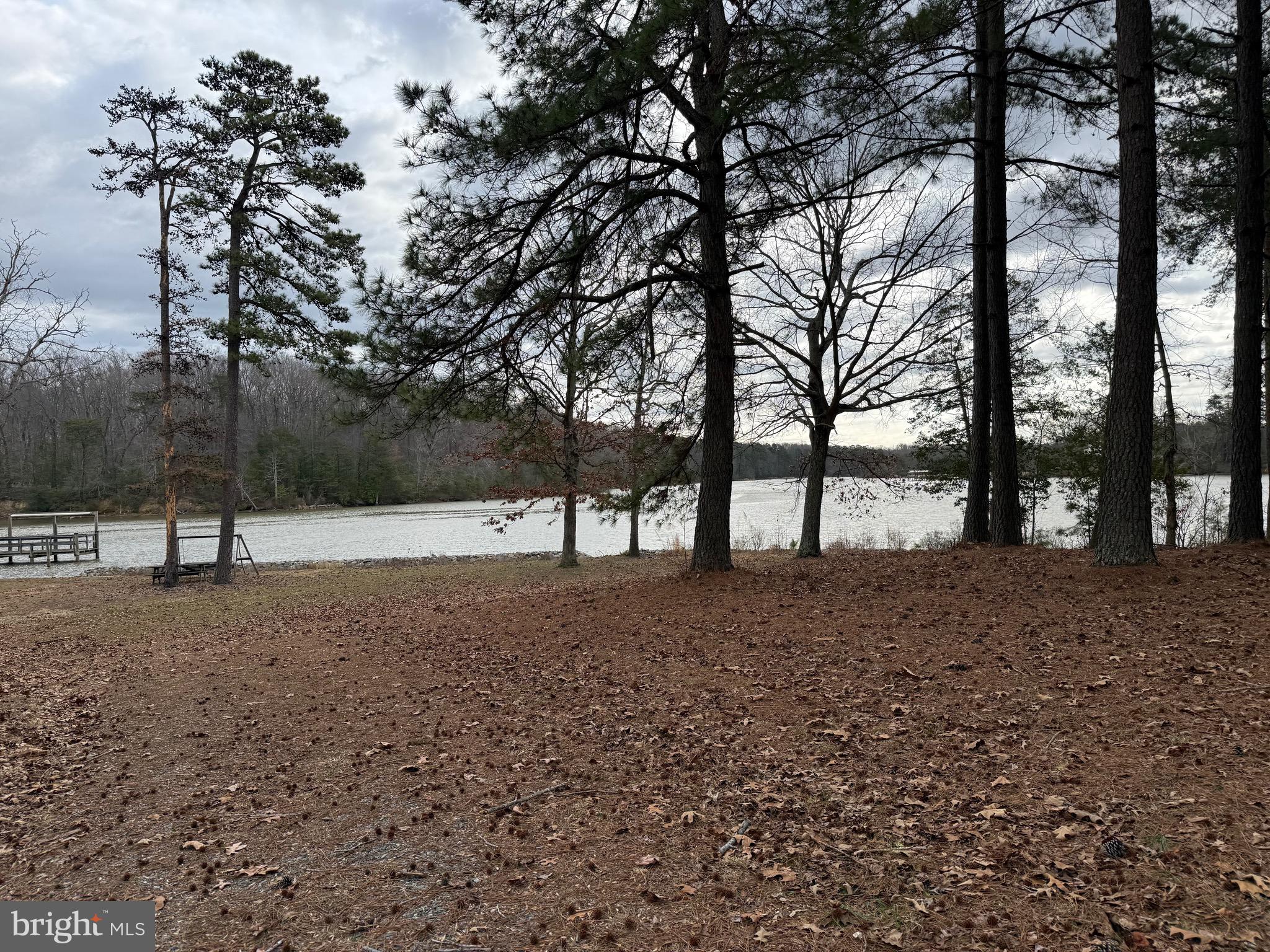 DEEPWATER COVE - Residential