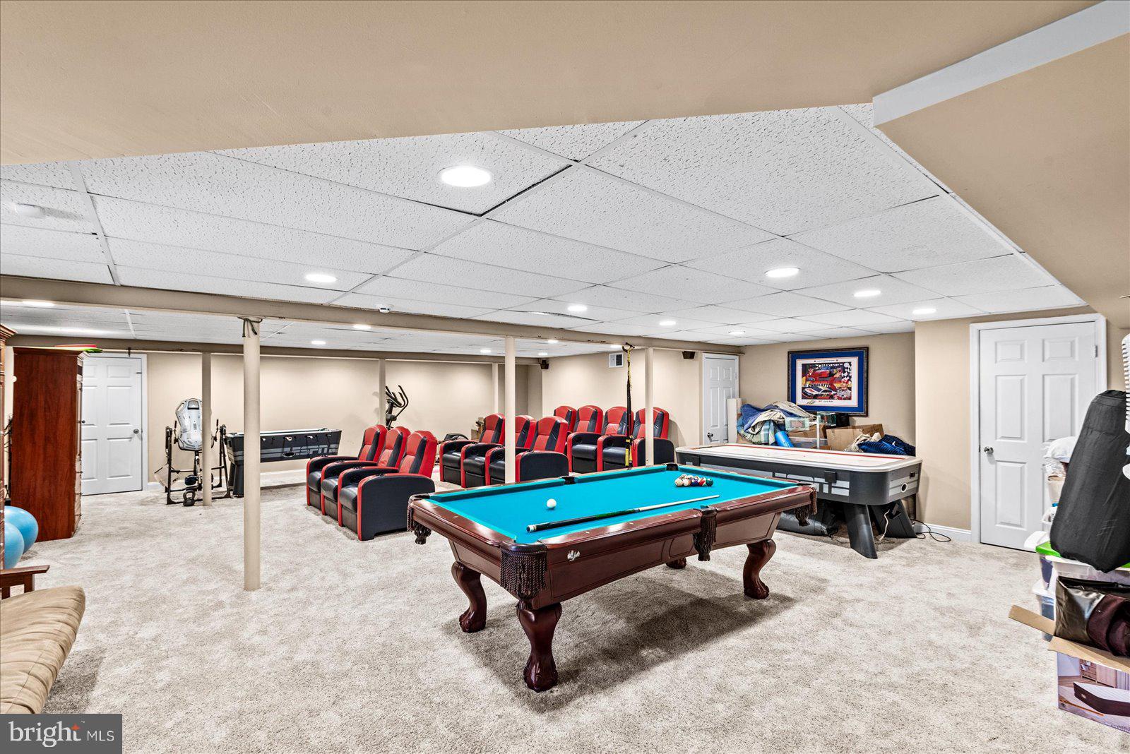 DEEPWATER COVE - Residential