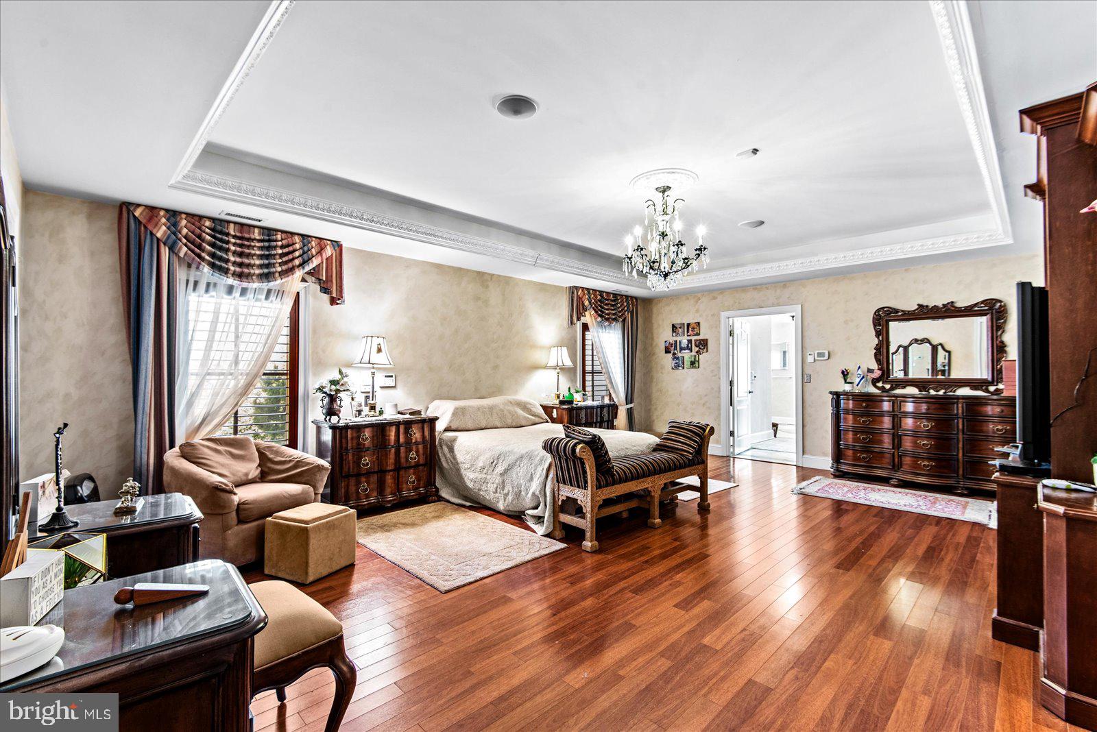 DEEPWATER COVE - Residential