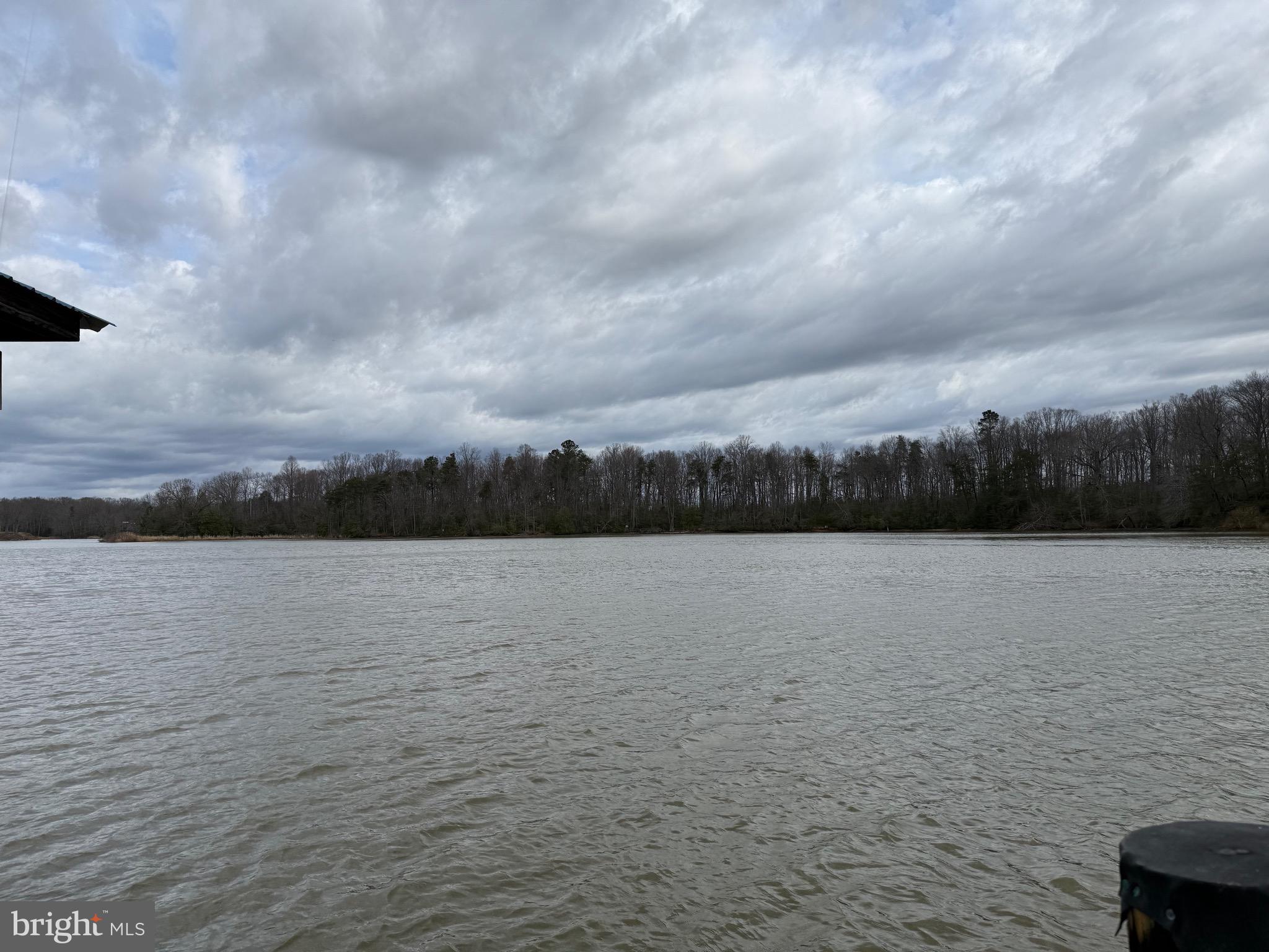 DEEPWATER COVE - Residential