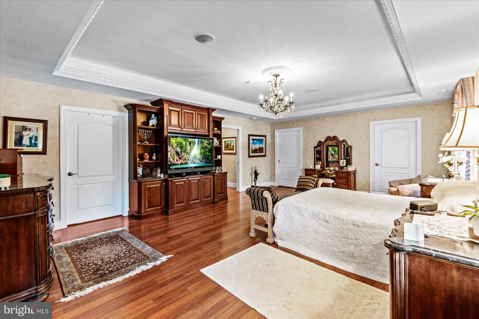 DEEPWATER COVE - Residential