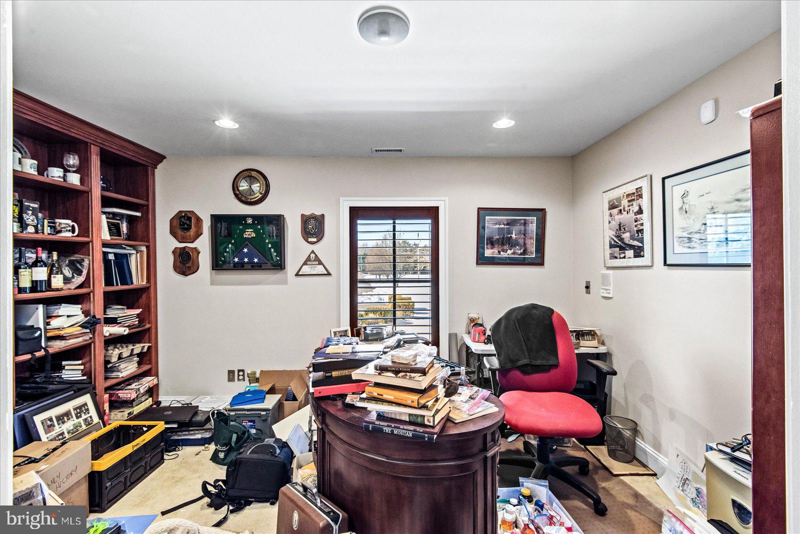 DEEPWATER COVE - Residential