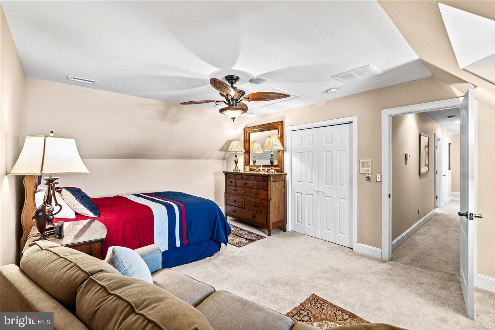 DEEPWATER COVE - Residential