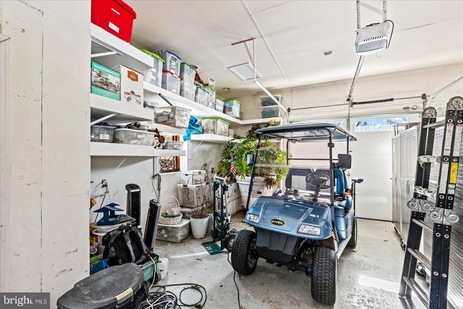 DEEPWATER COVE - Residential