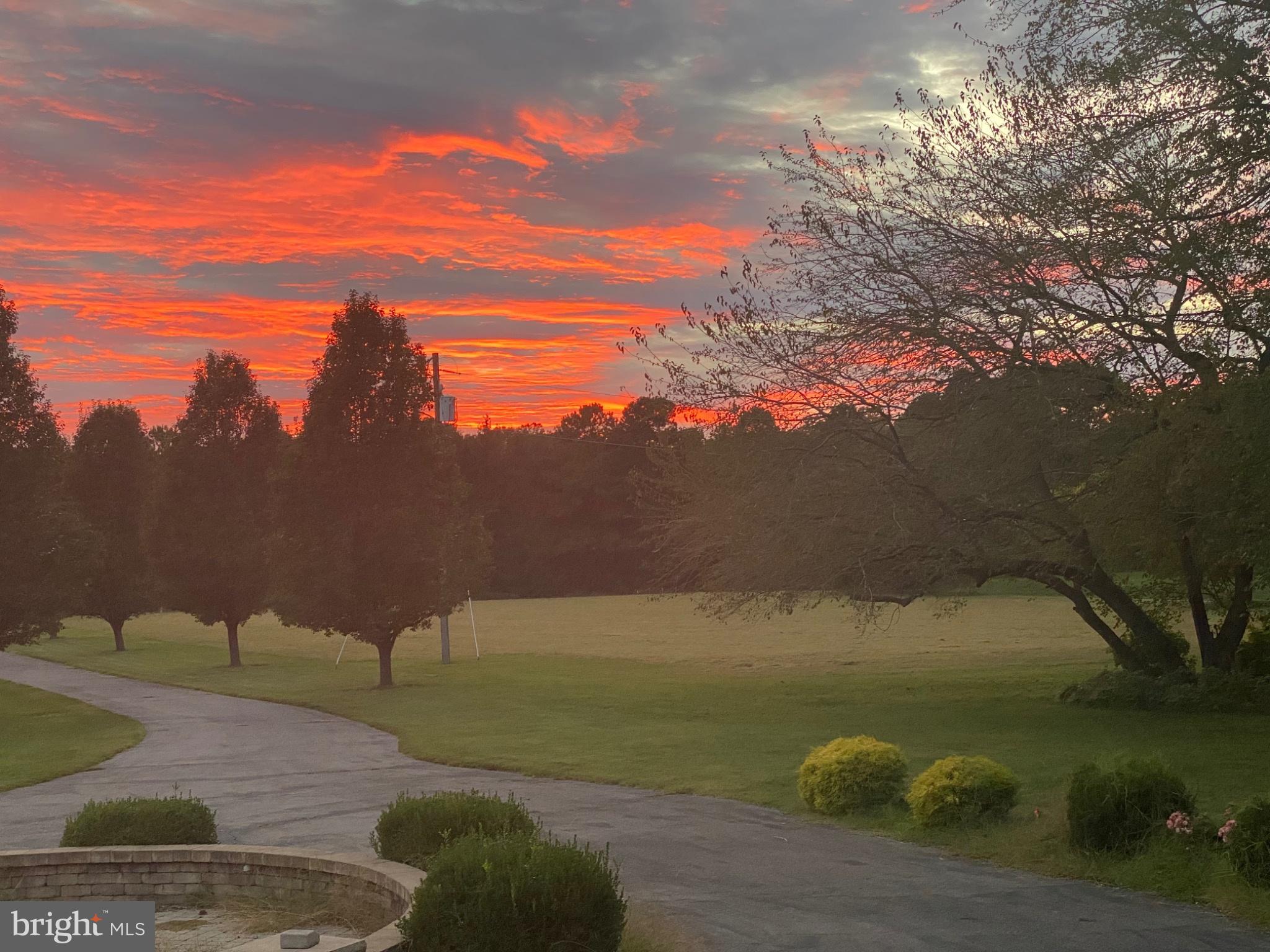 DEEPWATER COVE - Residential