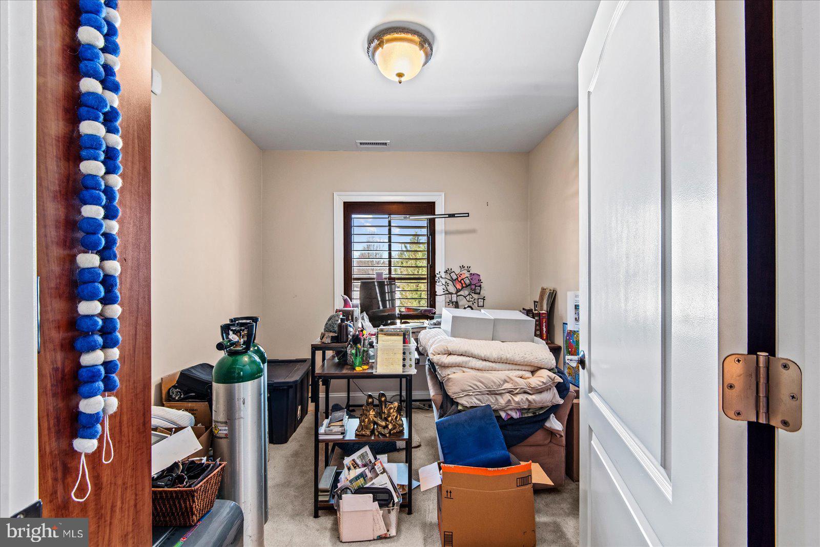 DEEPWATER COVE - Residential