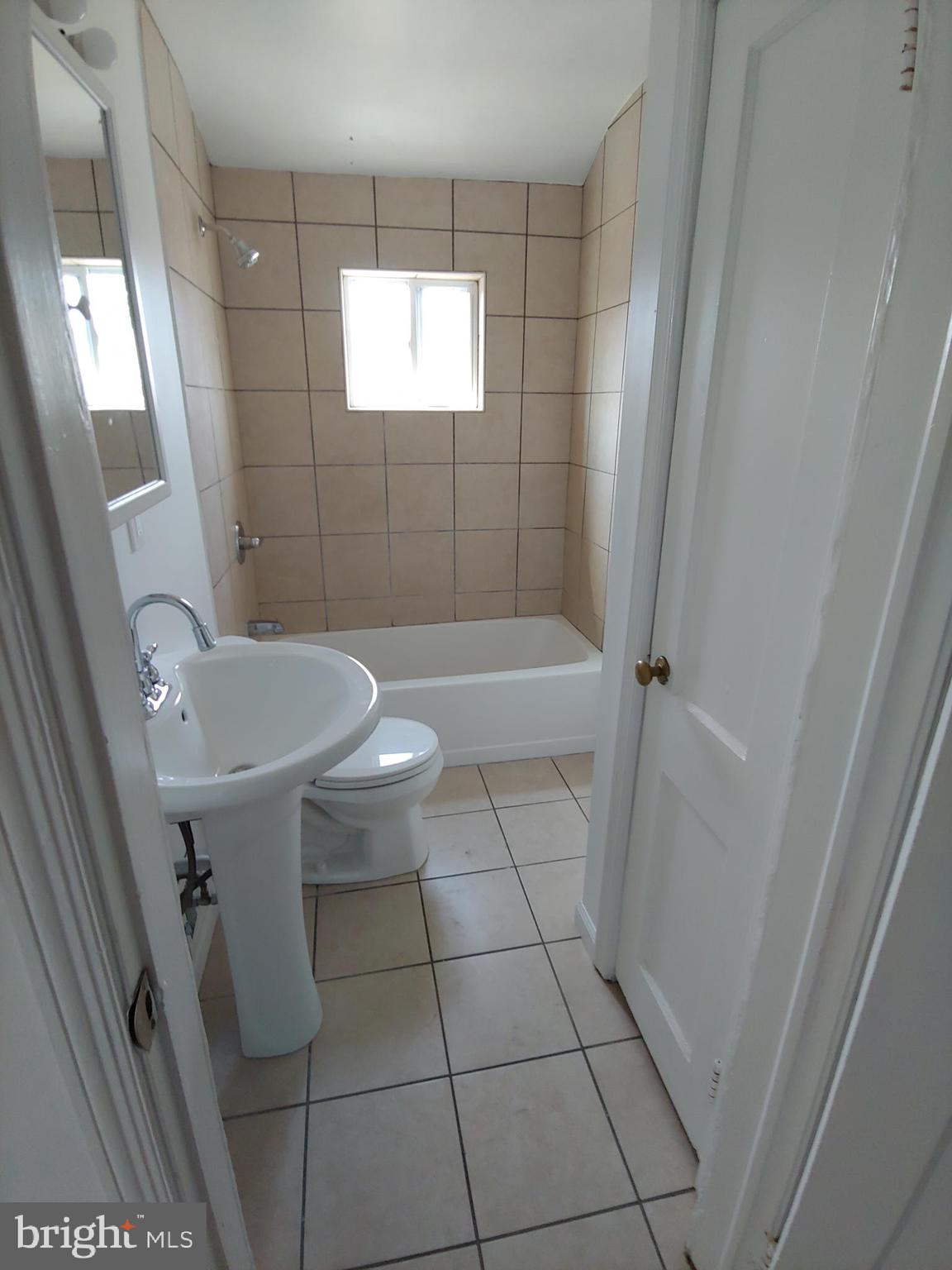 MIDDLESEX - Residential Lease