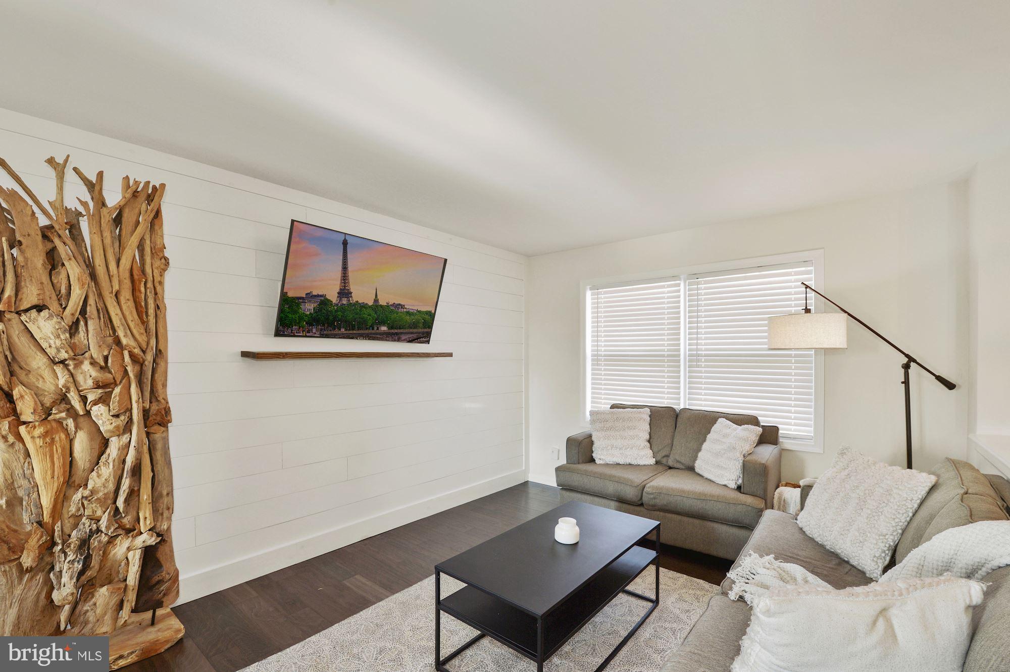 BUCKHILL FARMS - Residential