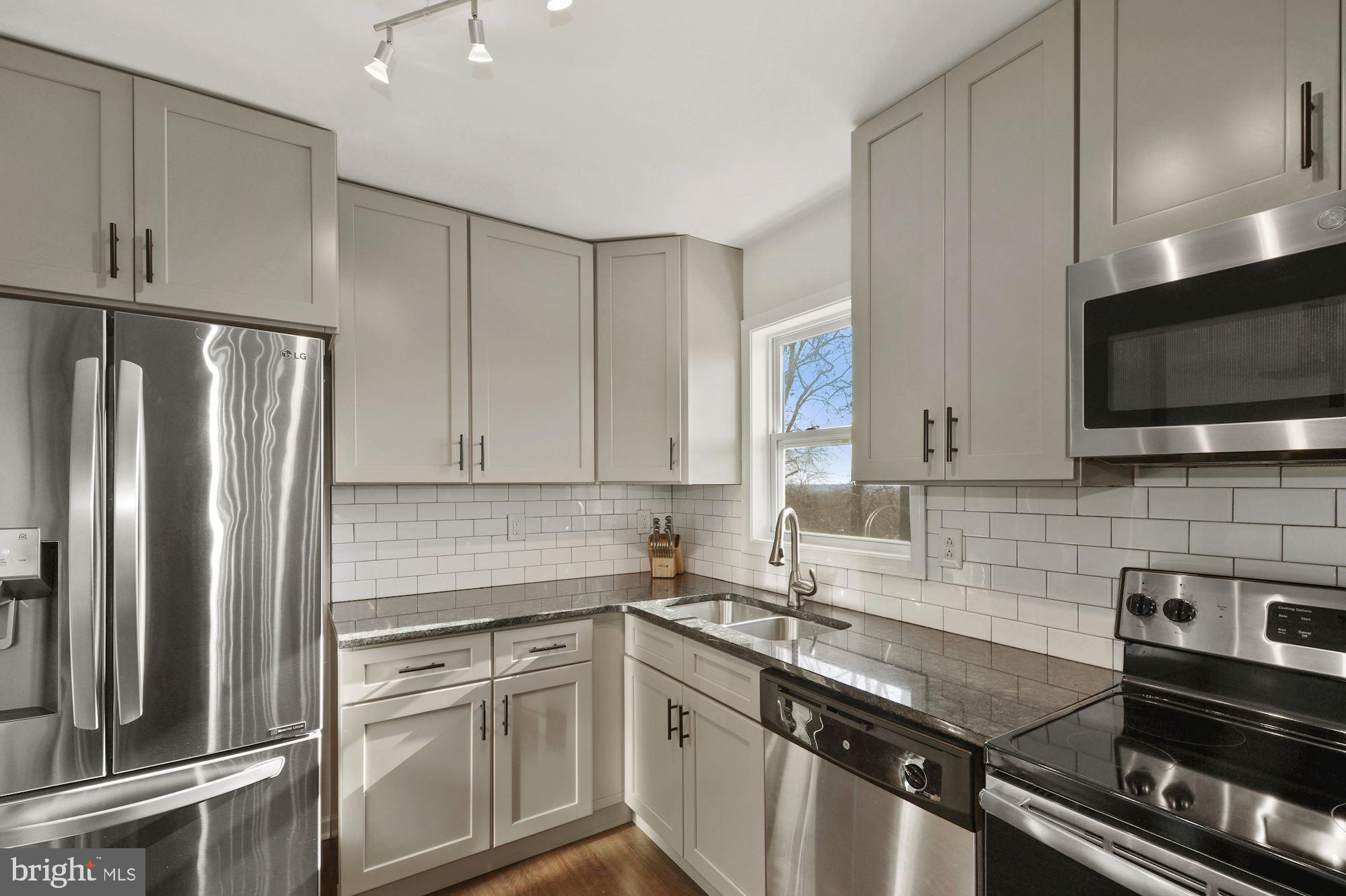 BUCKHILL FARMS - Residential