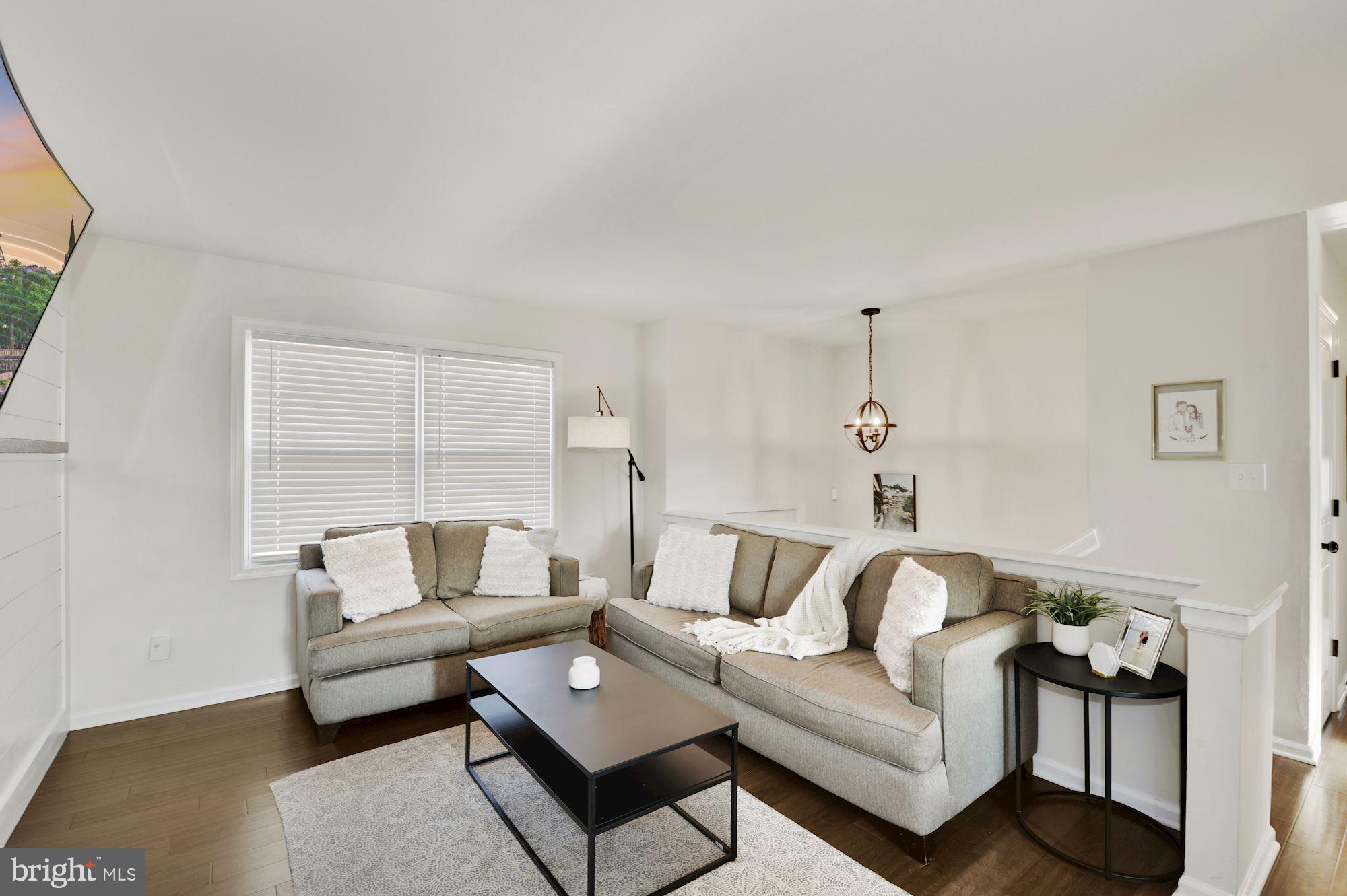 BUCKHILL FARMS - Residential