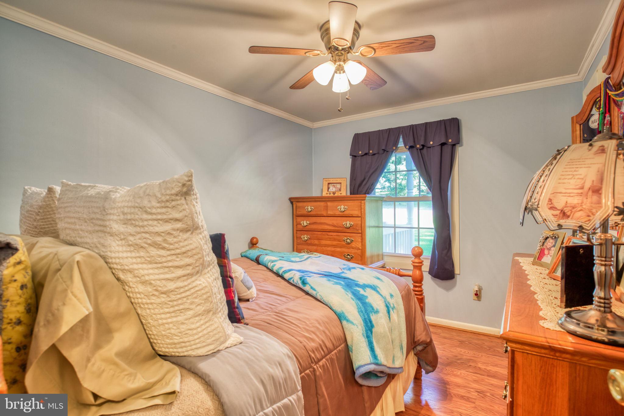 LAKE LAND OR - Residential