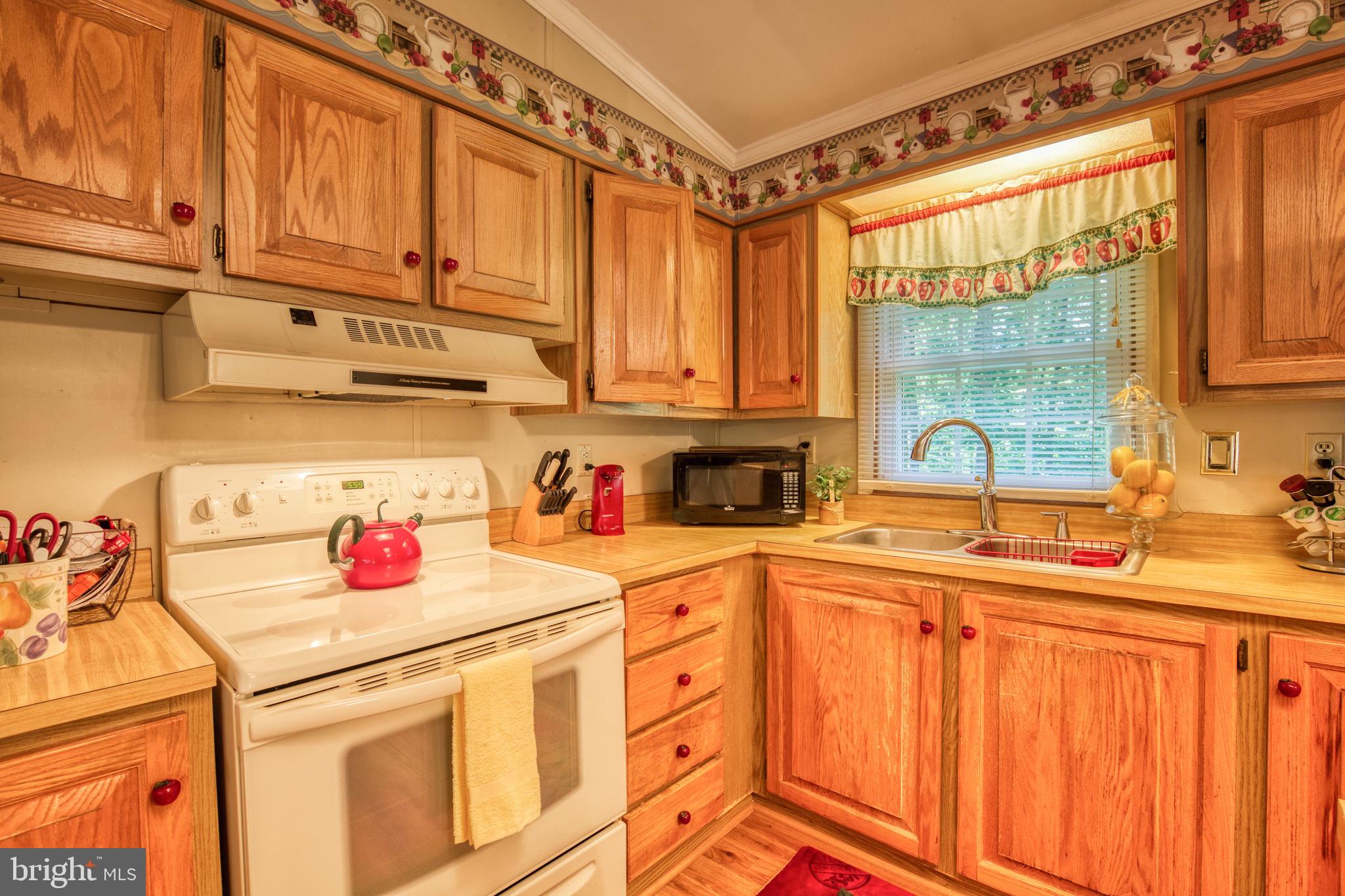 LAKE LAND OR - Residential