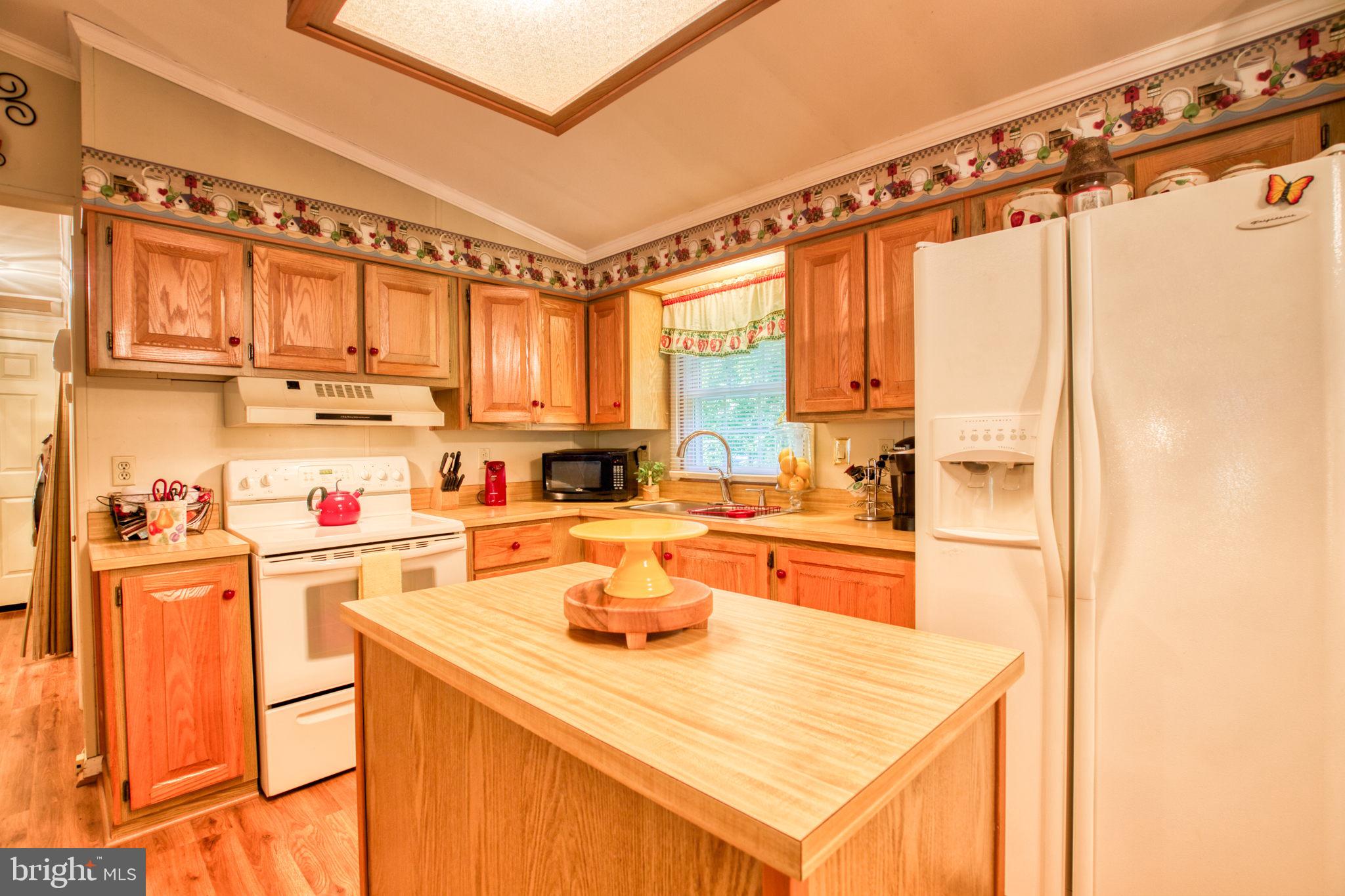 LAKE LAND OR - Residential