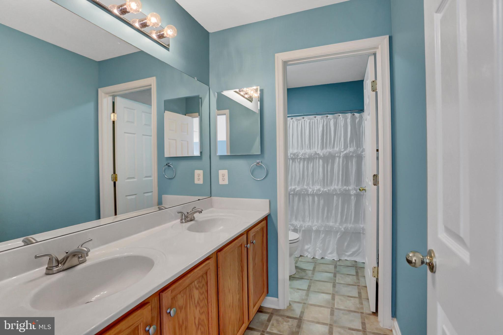 WESTFIELDS - Residential