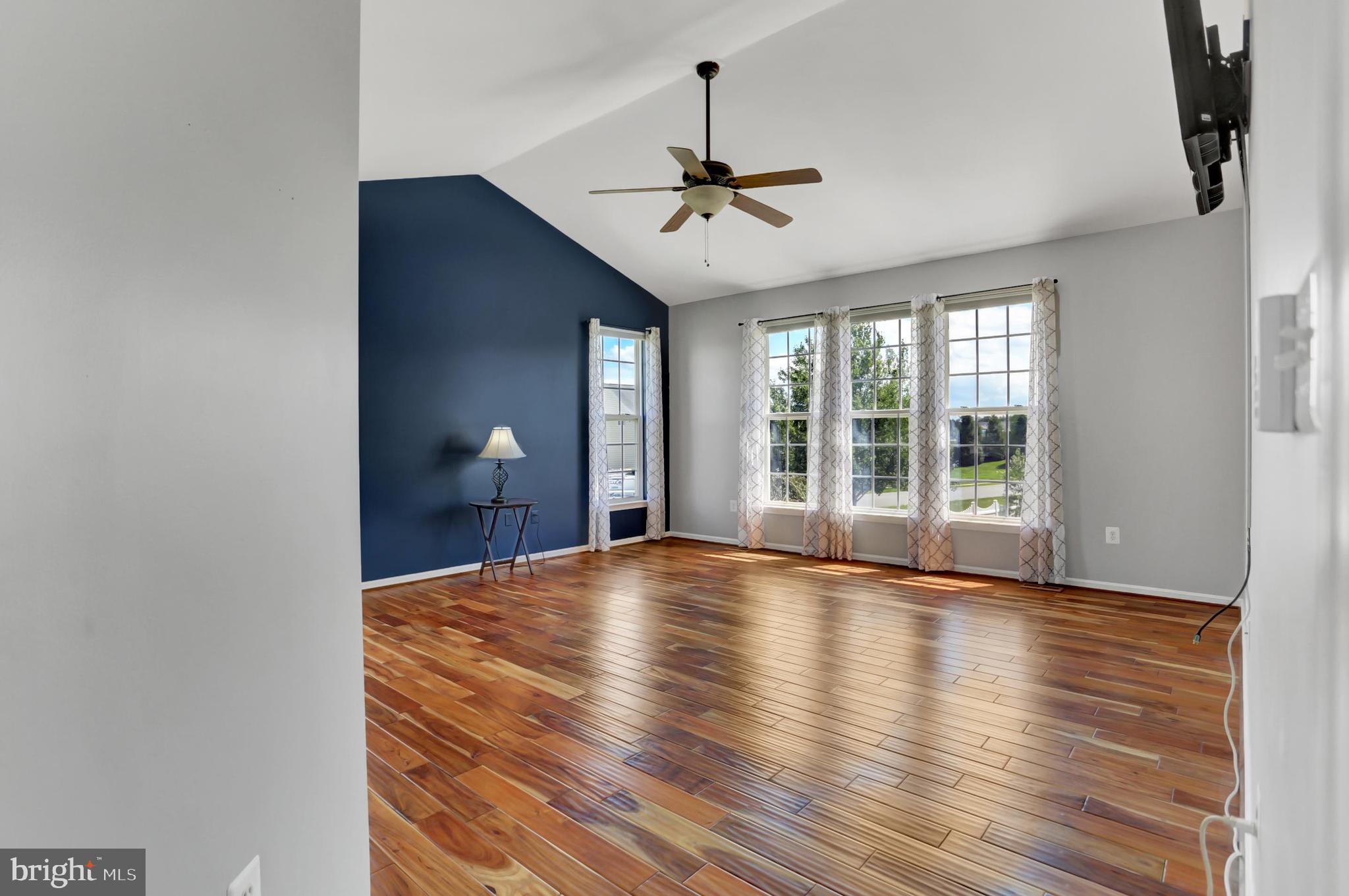 WESTFIELDS - Residential