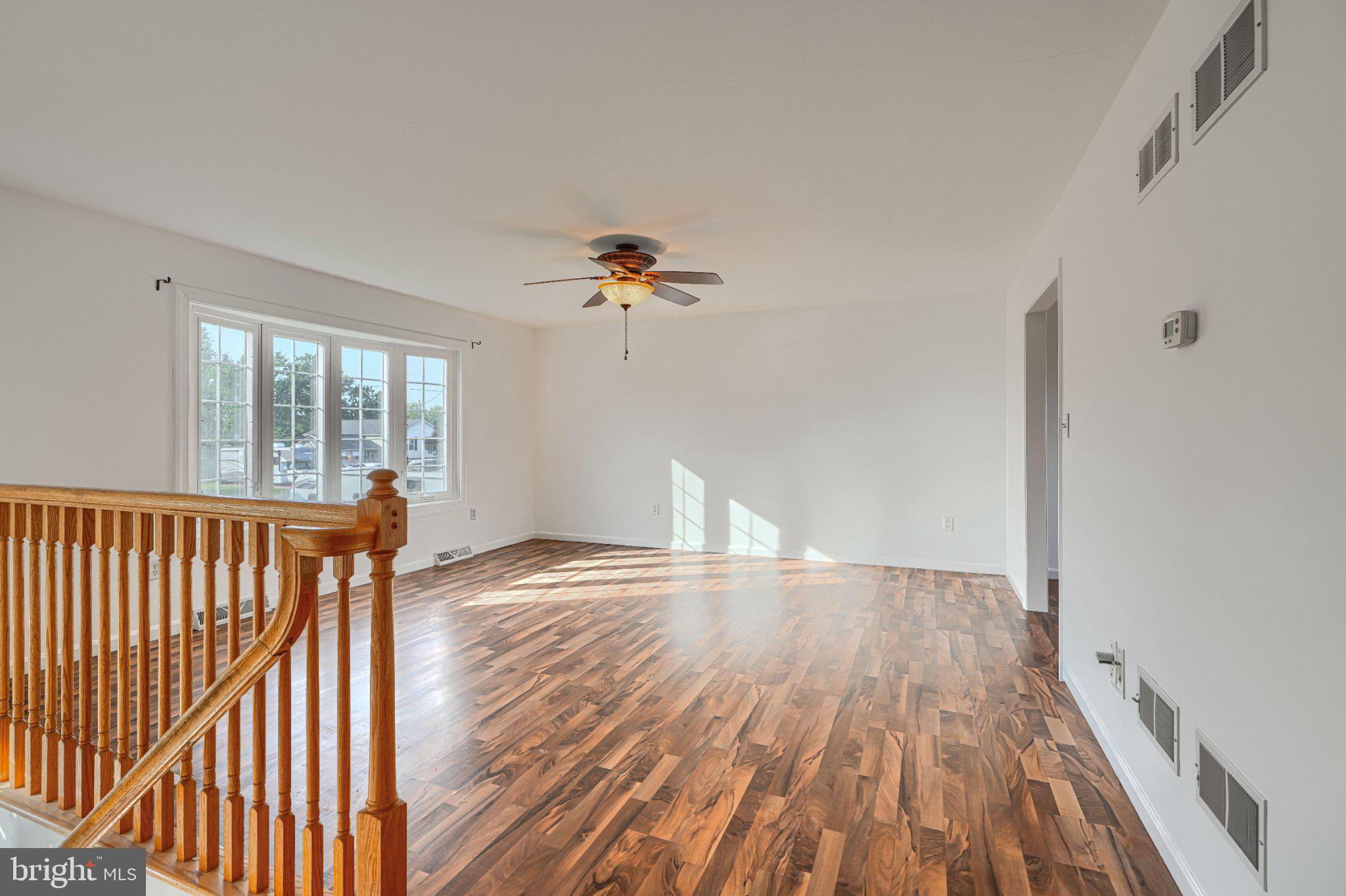 LAKE HERITAGE - Residential