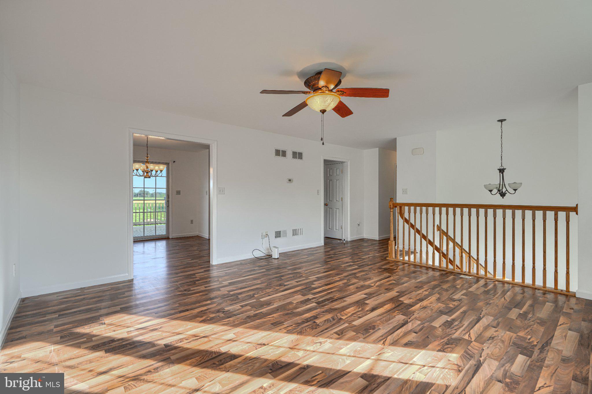 LAKE HERITAGE - Residential