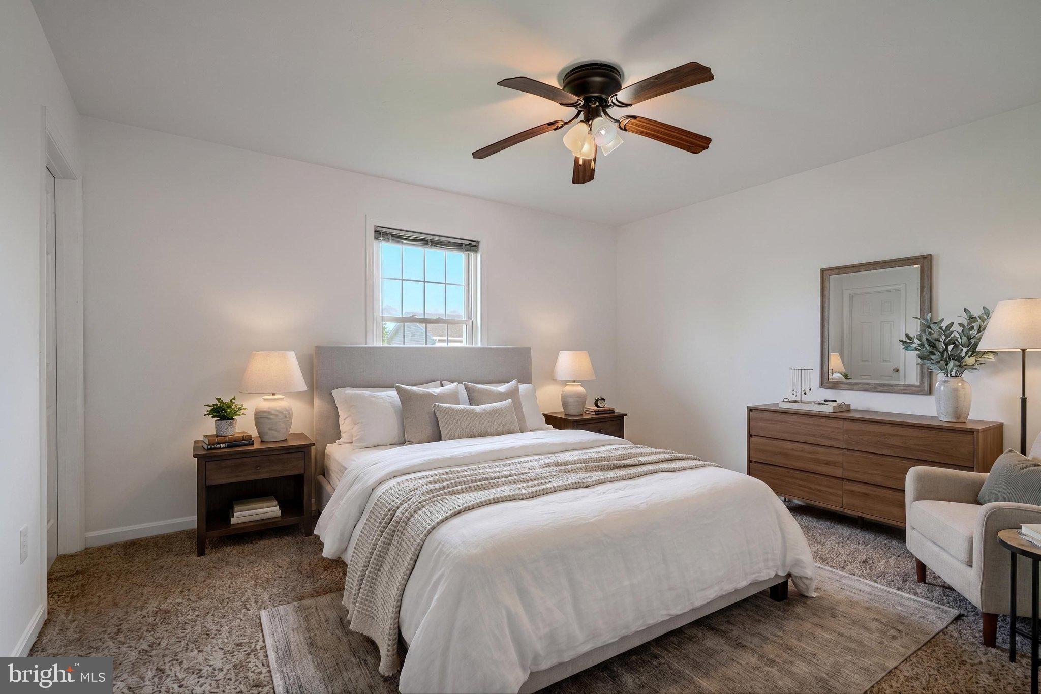 LAKE HERITAGE - Residential