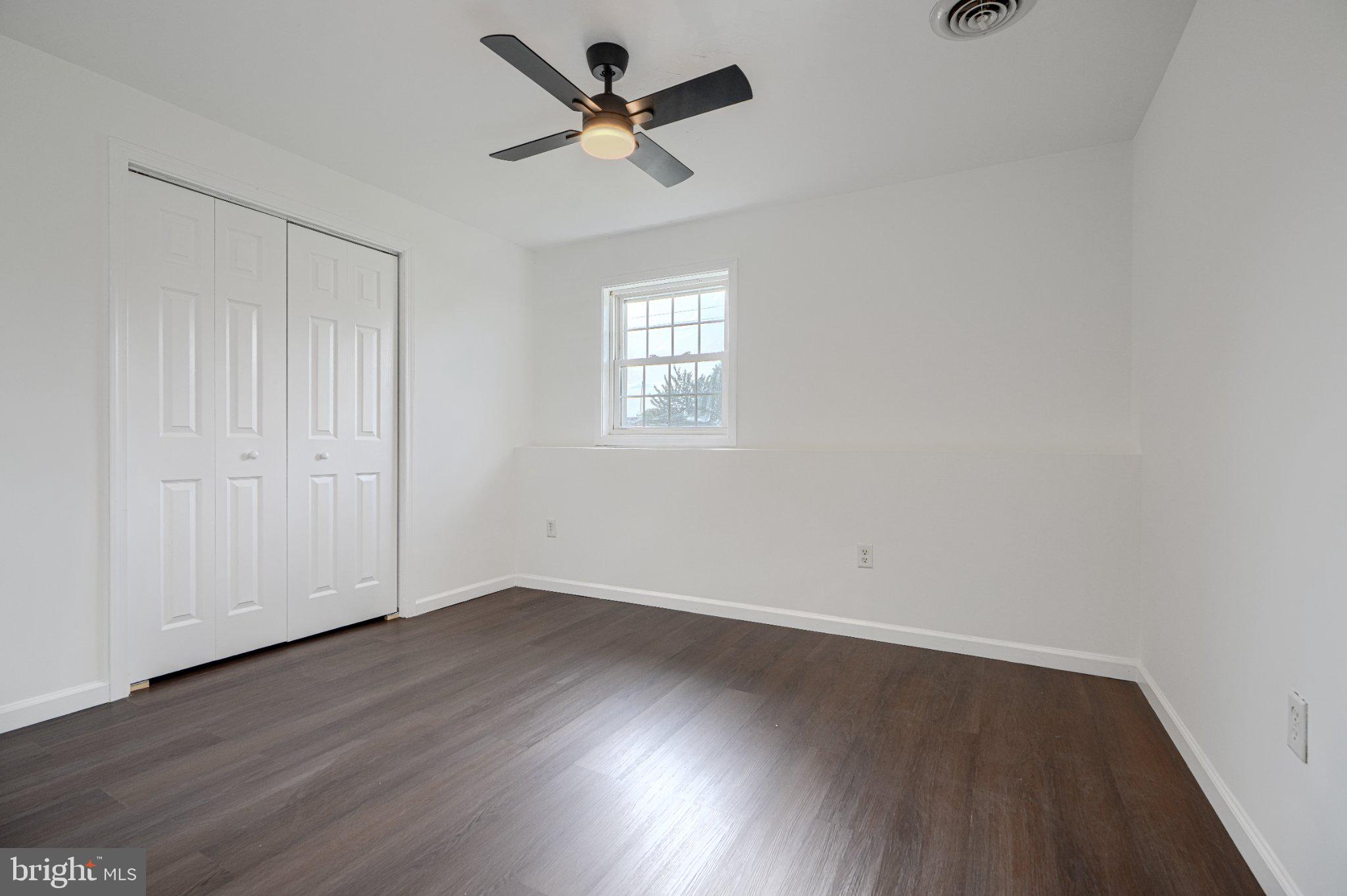 LAKE HERITAGE - Residential