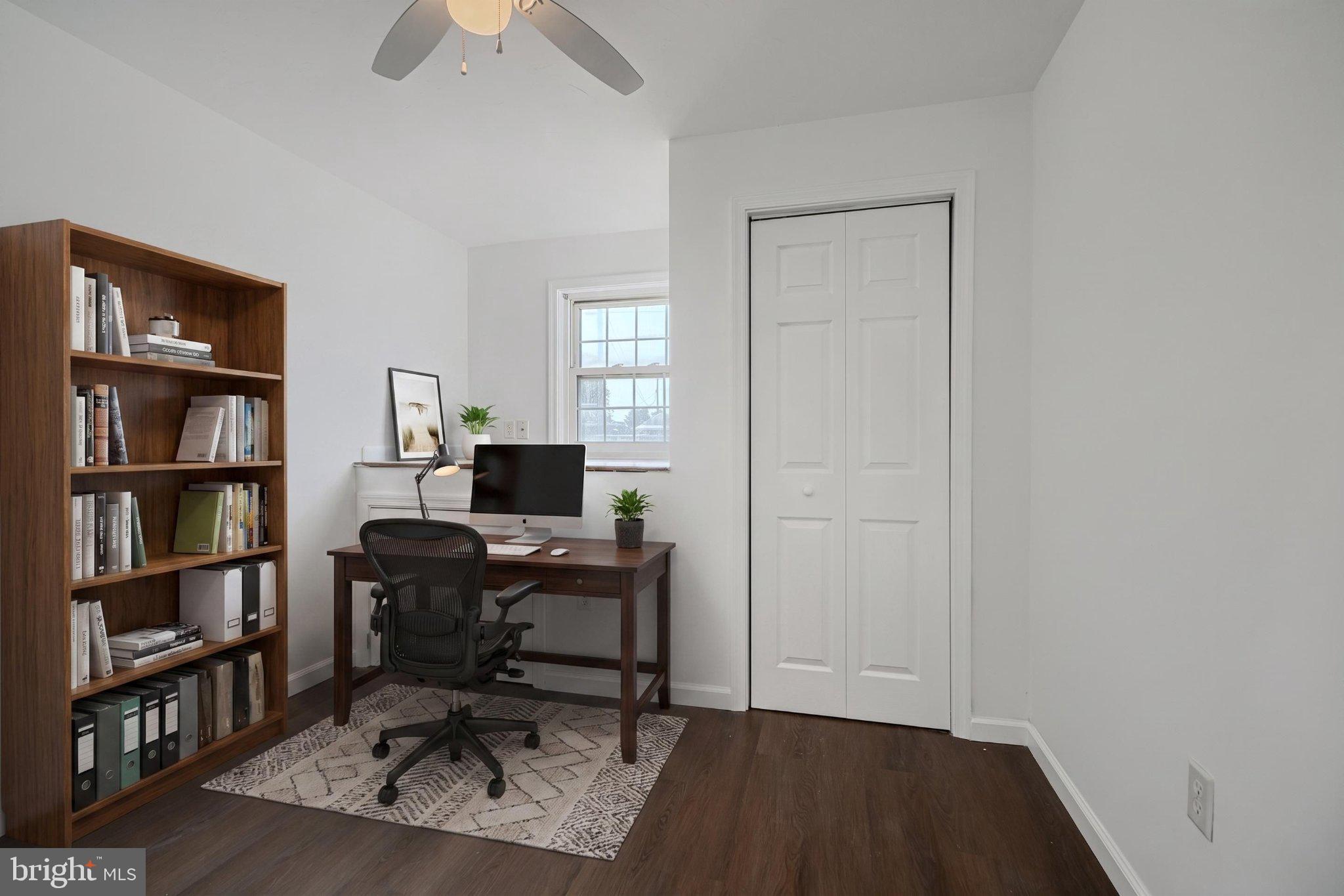 LAKE HERITAGE - Residential