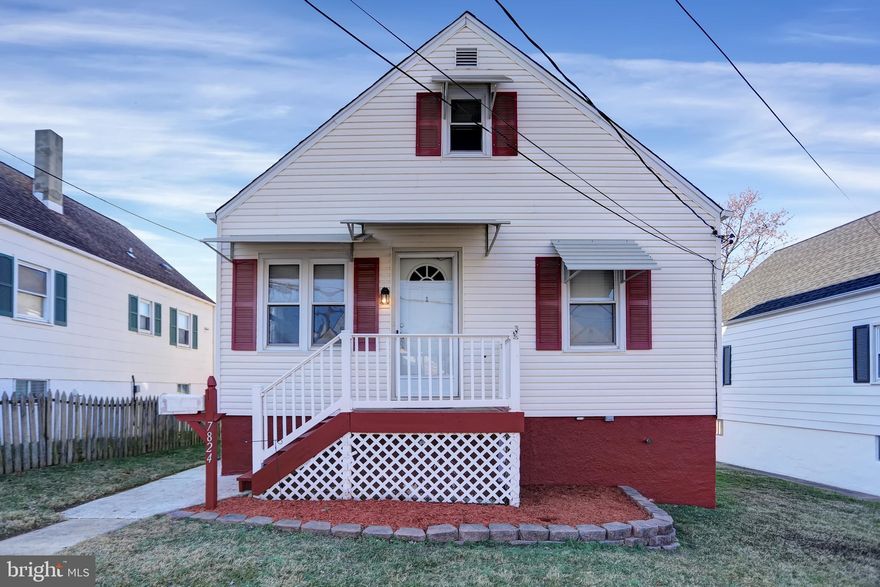Welcome Home - this 3 bedroom detached single family features a main level bedroom, separate dining area,  eat-in kitchen, hardwood floors, fully fenced and well maintained backyard with a Trex decking outdoor space perfect for entertaining.  The basement features a large family room/recreation room equipped with a built-in wet bar.  The home is conveniently located close to shopping centers, restaurants, and  major highways.  This home will not last long, schedule your visit today.