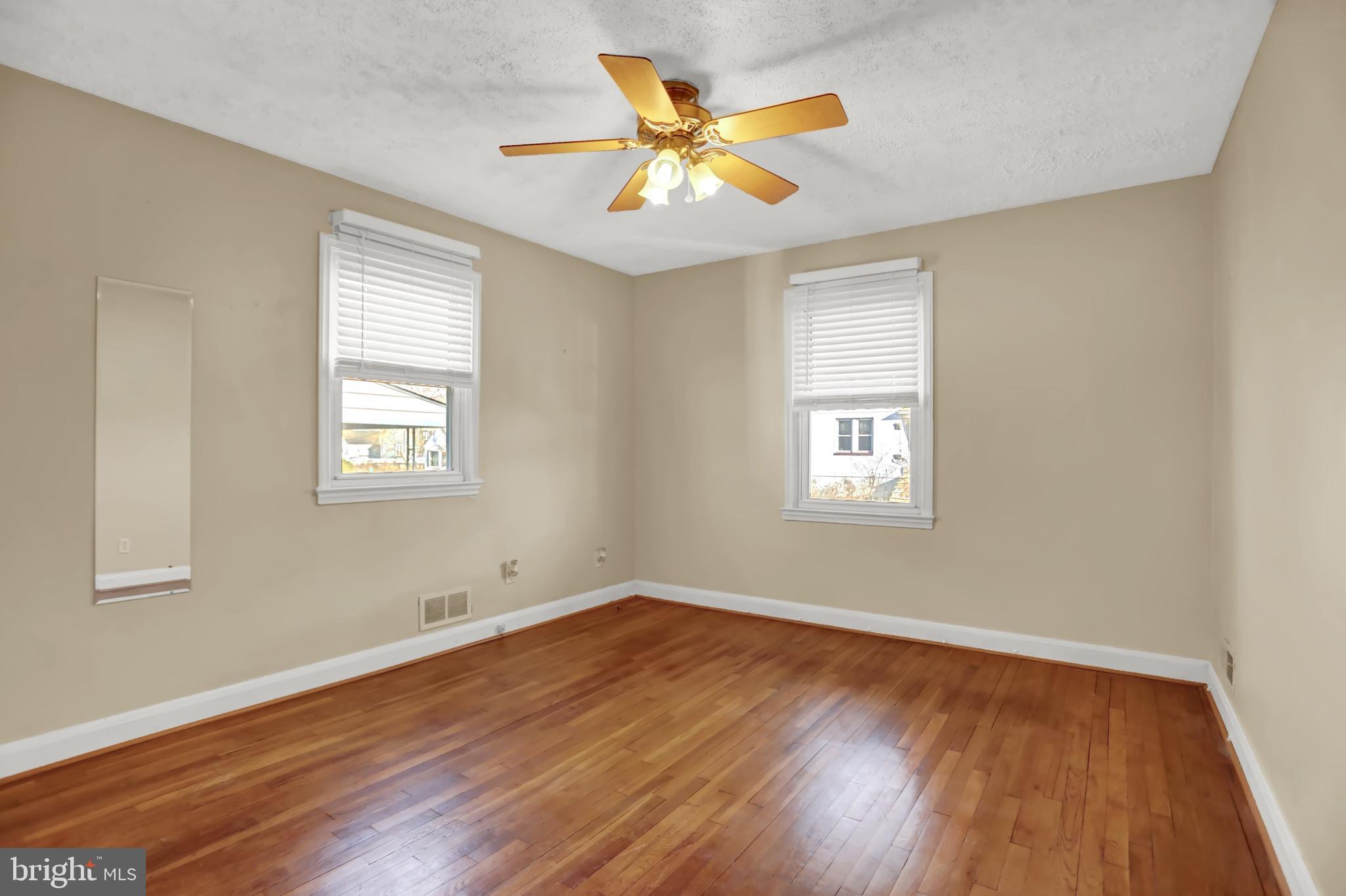 PARKVILLE HEIGHTS - Residential