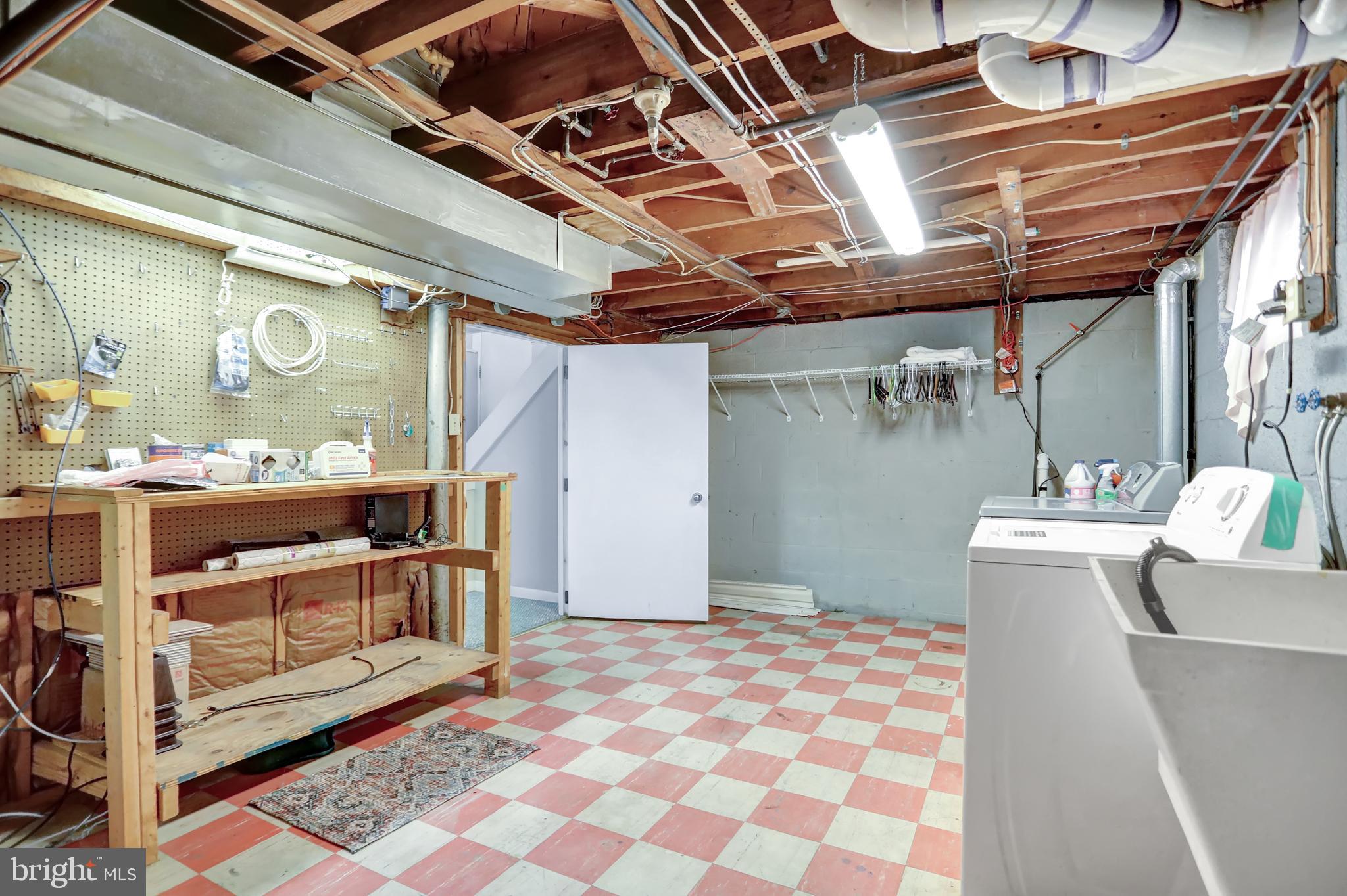 PARKVILLE HEIGHTS - Residential