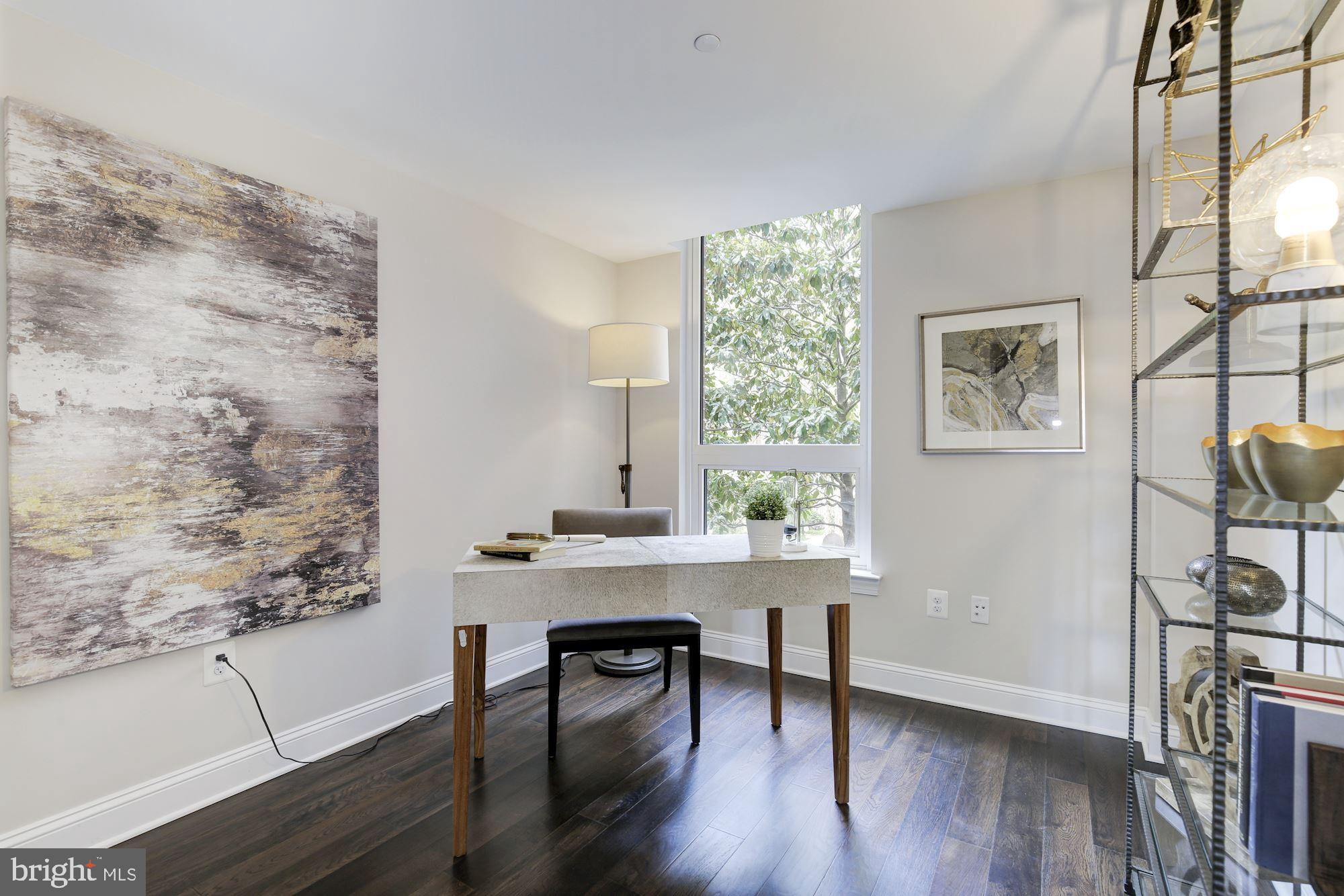 HAMPDEN ROW - Residential