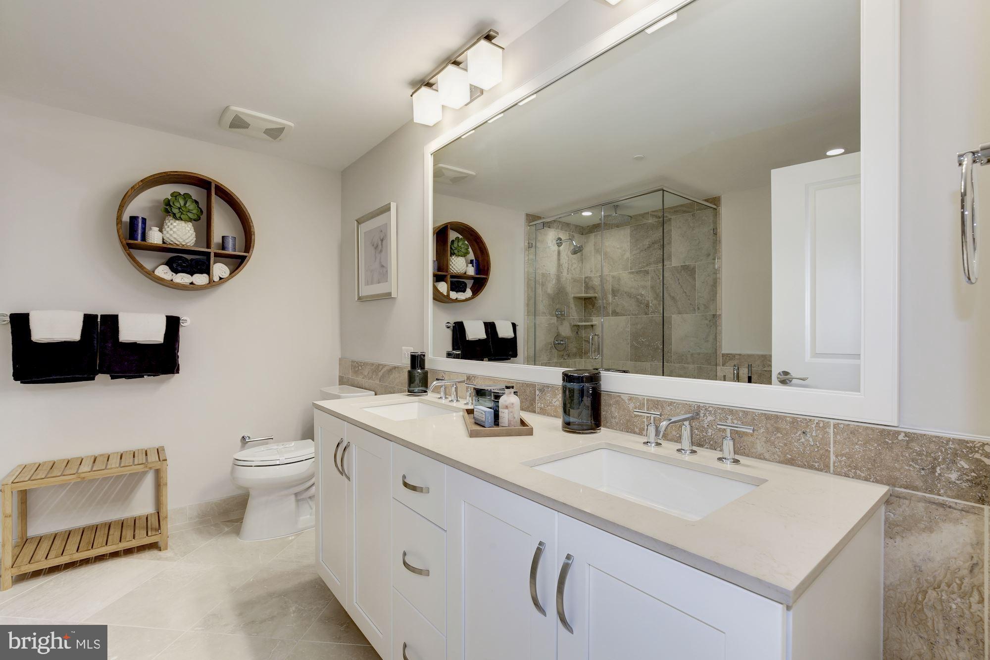 HAMPDEN ROW - Residential