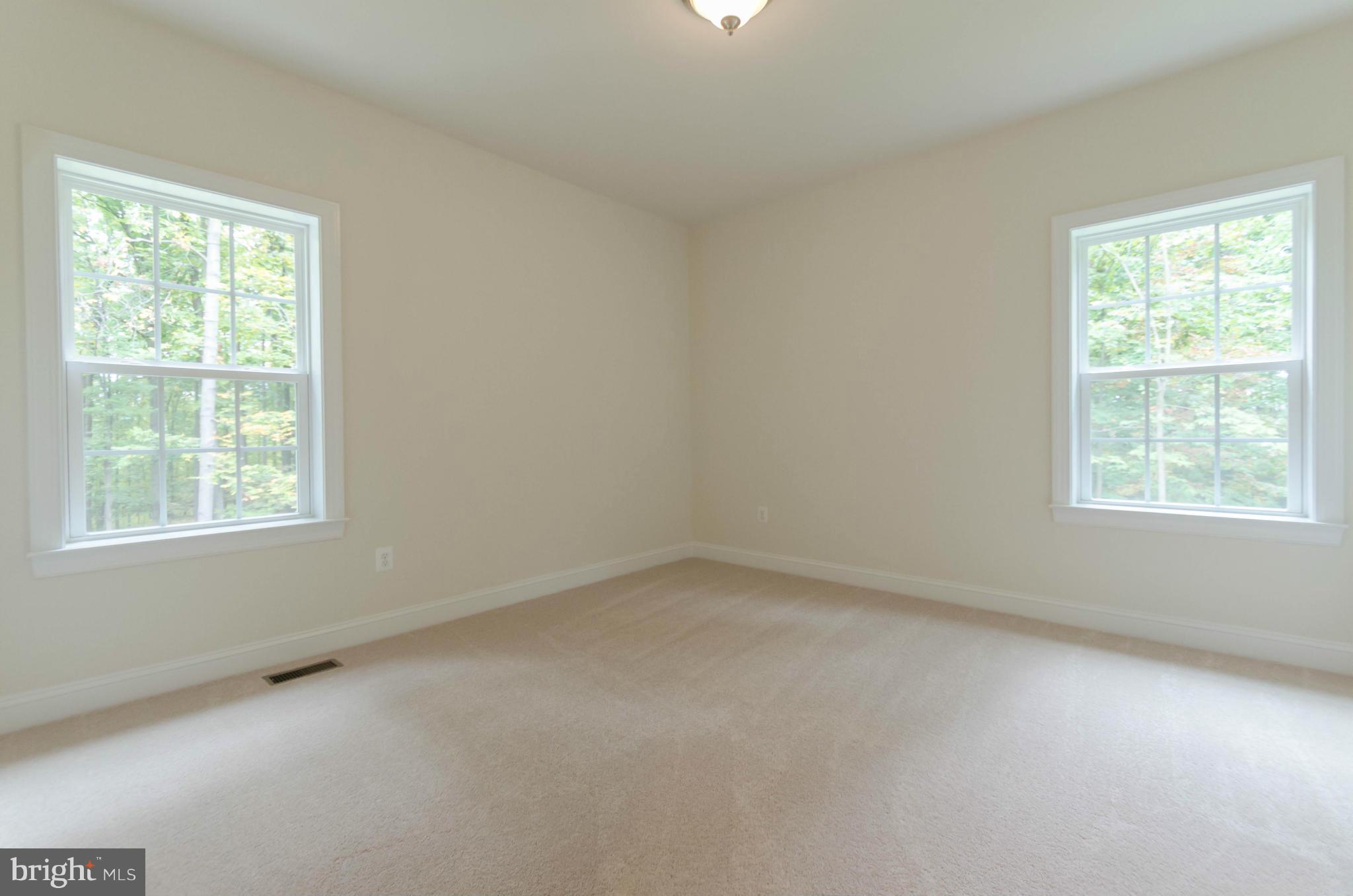 TUFTON SPRINGS - Residential