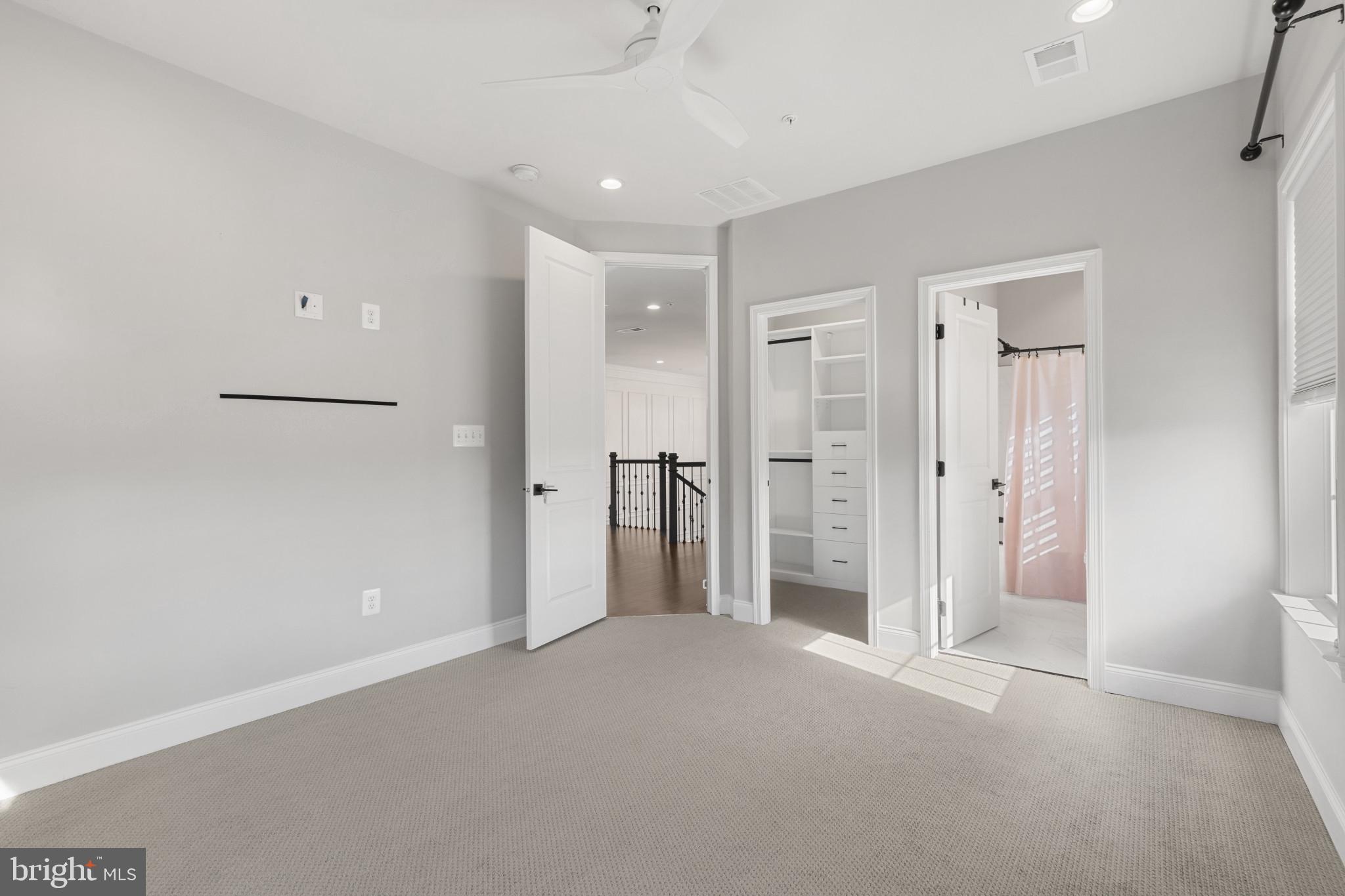 WEATHERSTONE - Residential