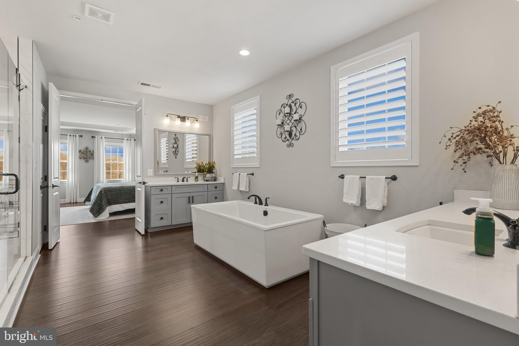 WEATHERSTONE - Residential