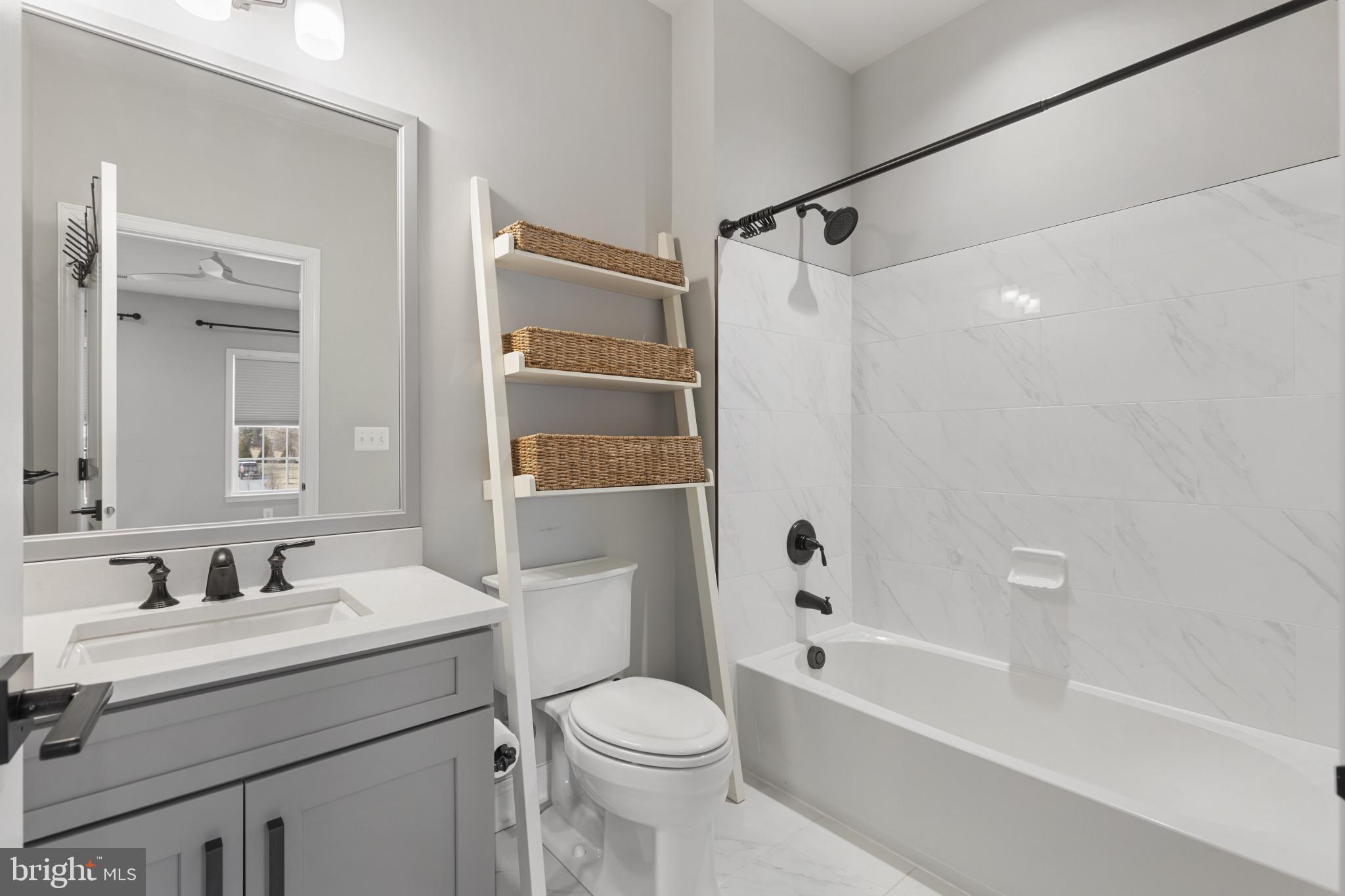 WEATHERSTONE - Residential