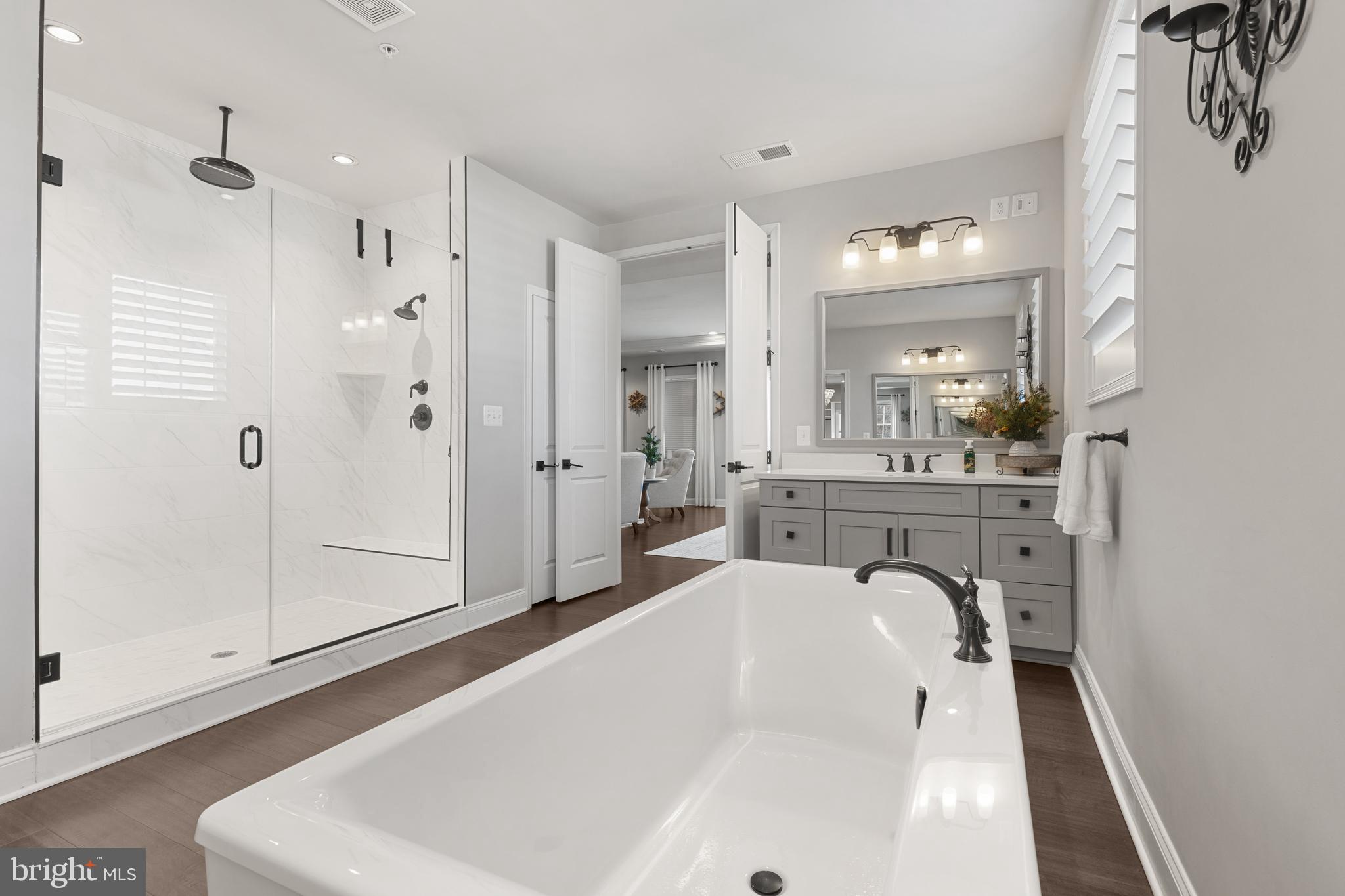 WEATHERSTONE - Residential