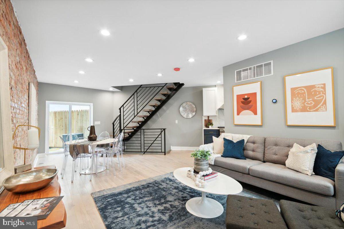 FITLER SQUARE - Residential