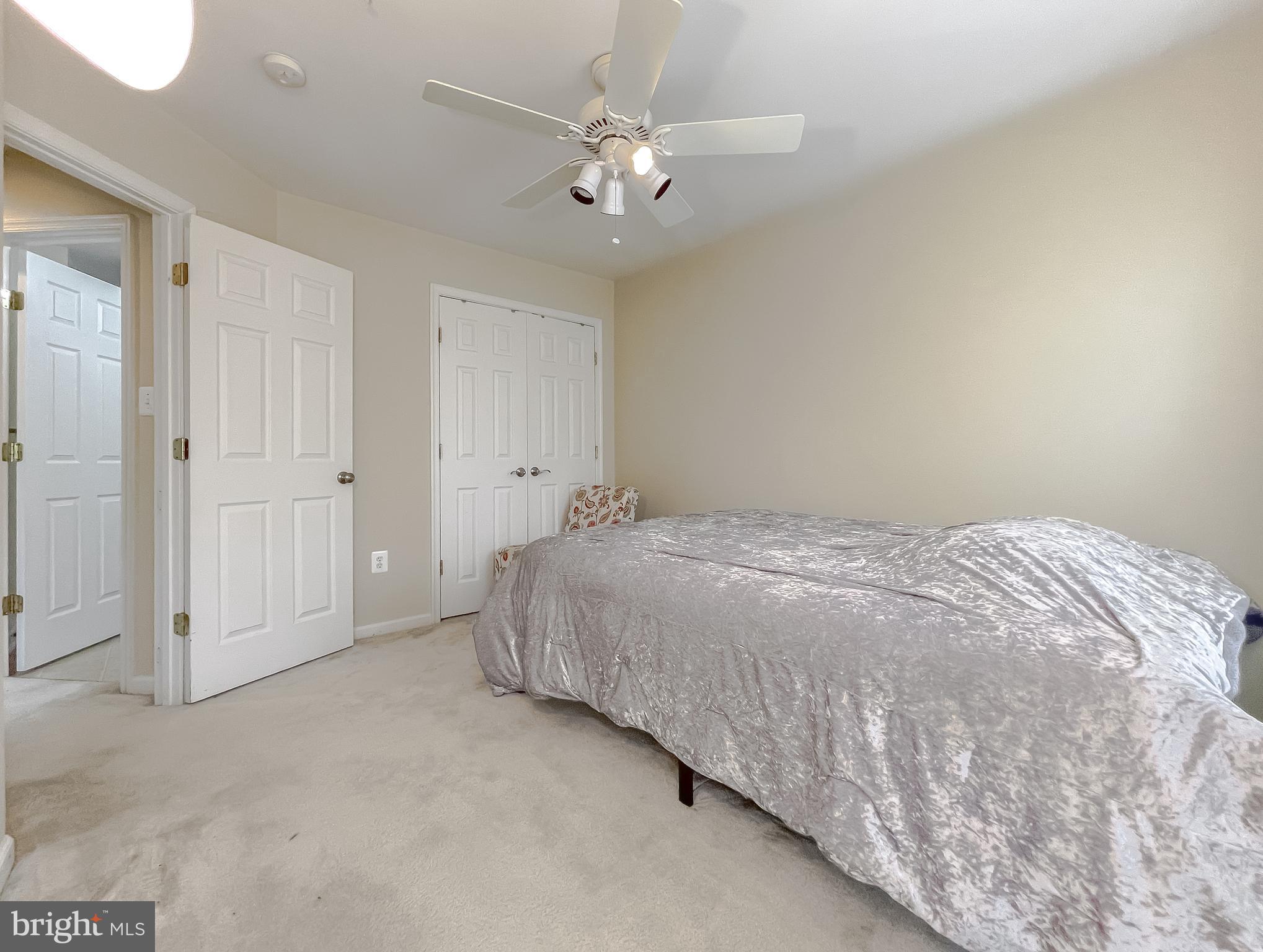 WESTBURY PUB - Residential