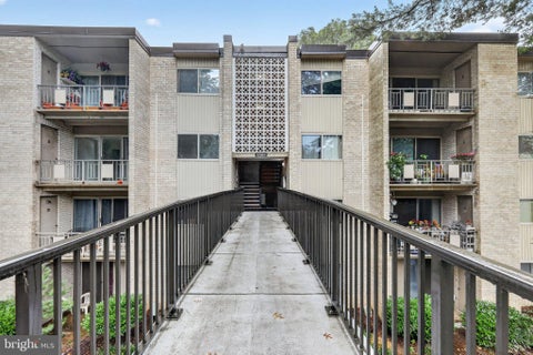 Condo For Sale - 12303 Braxfield Court #384<br/> ROCKVILLE, MD 20852